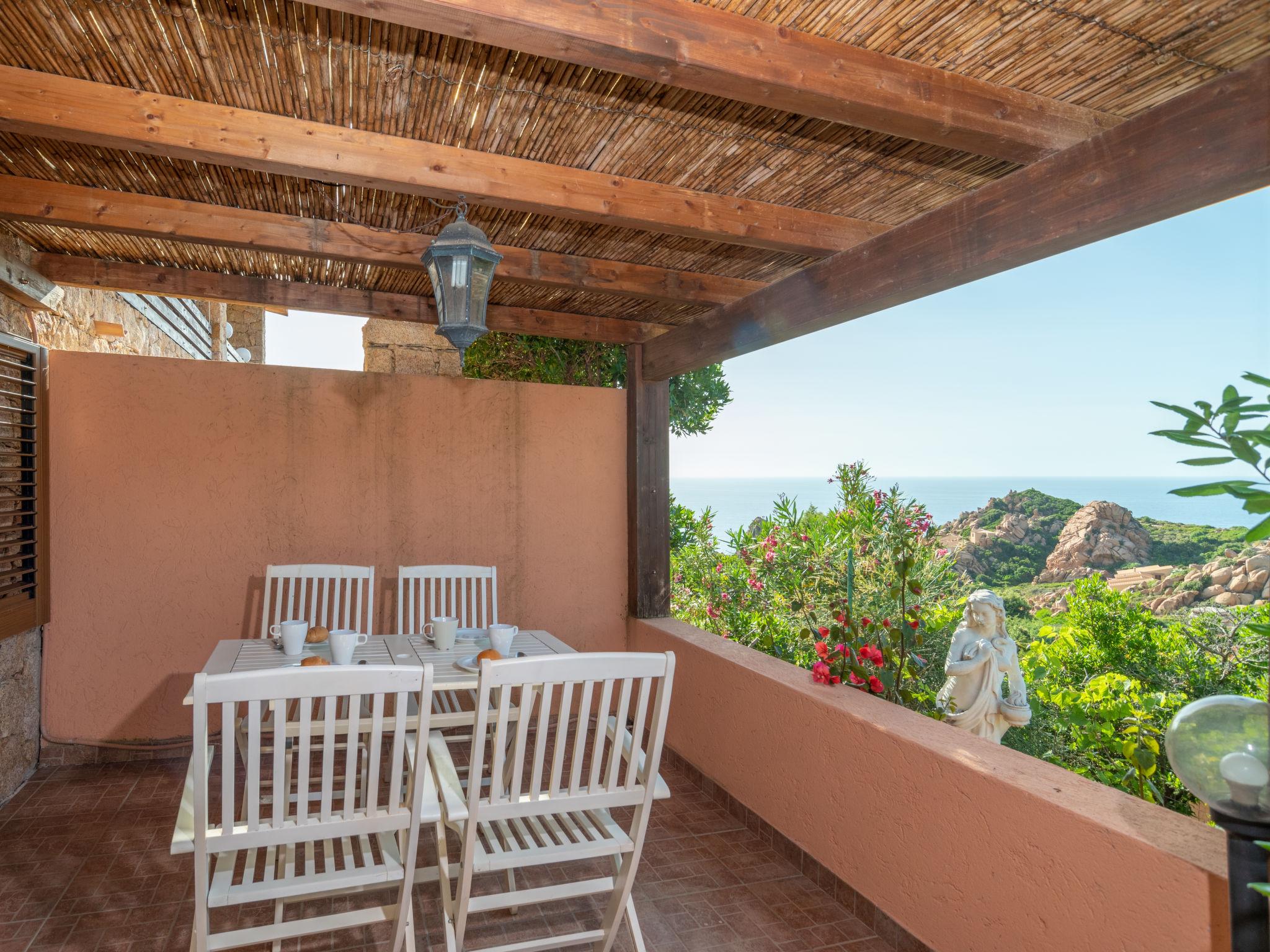 Photo 24 - Maison de 3 chambres à Trinità d'Agultu e Vignola avec piscine privée et jardin