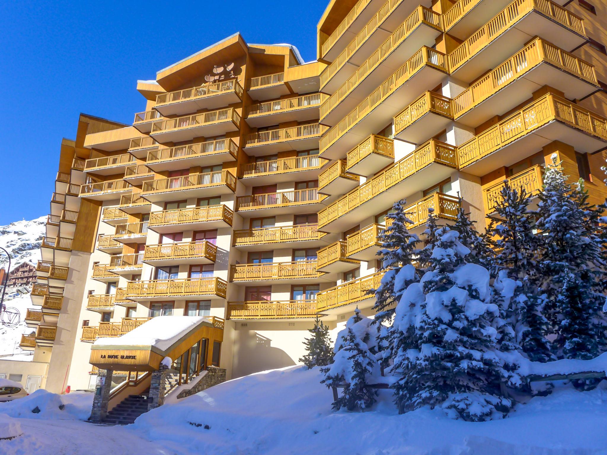 Photo 1 - 2 bedroom Apartment in Les Belleville with mountain view