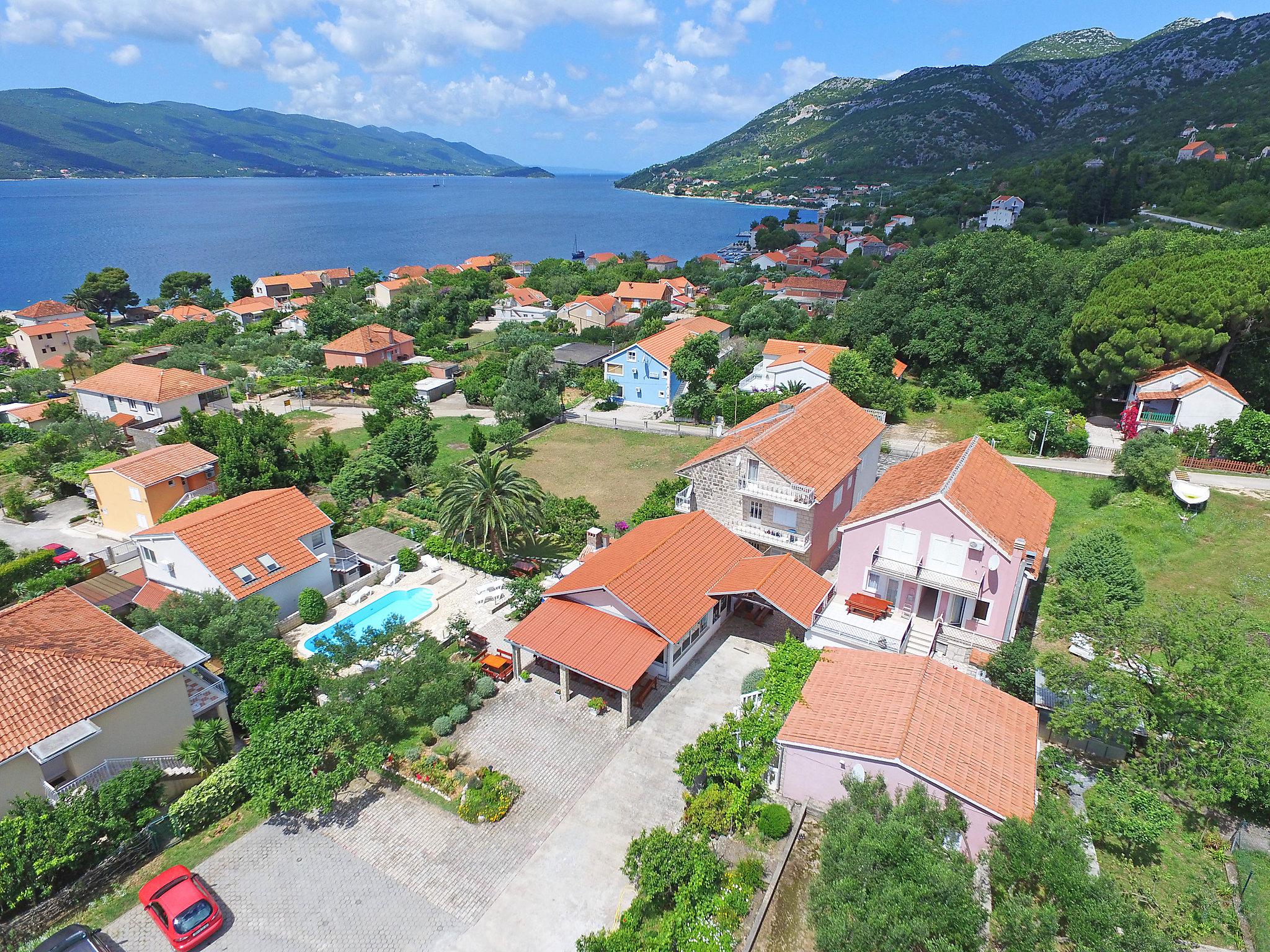 Foto 12 - Haus mit 1 Schlafzimmer in Orebić mit schwimmbad und blick aufs meer