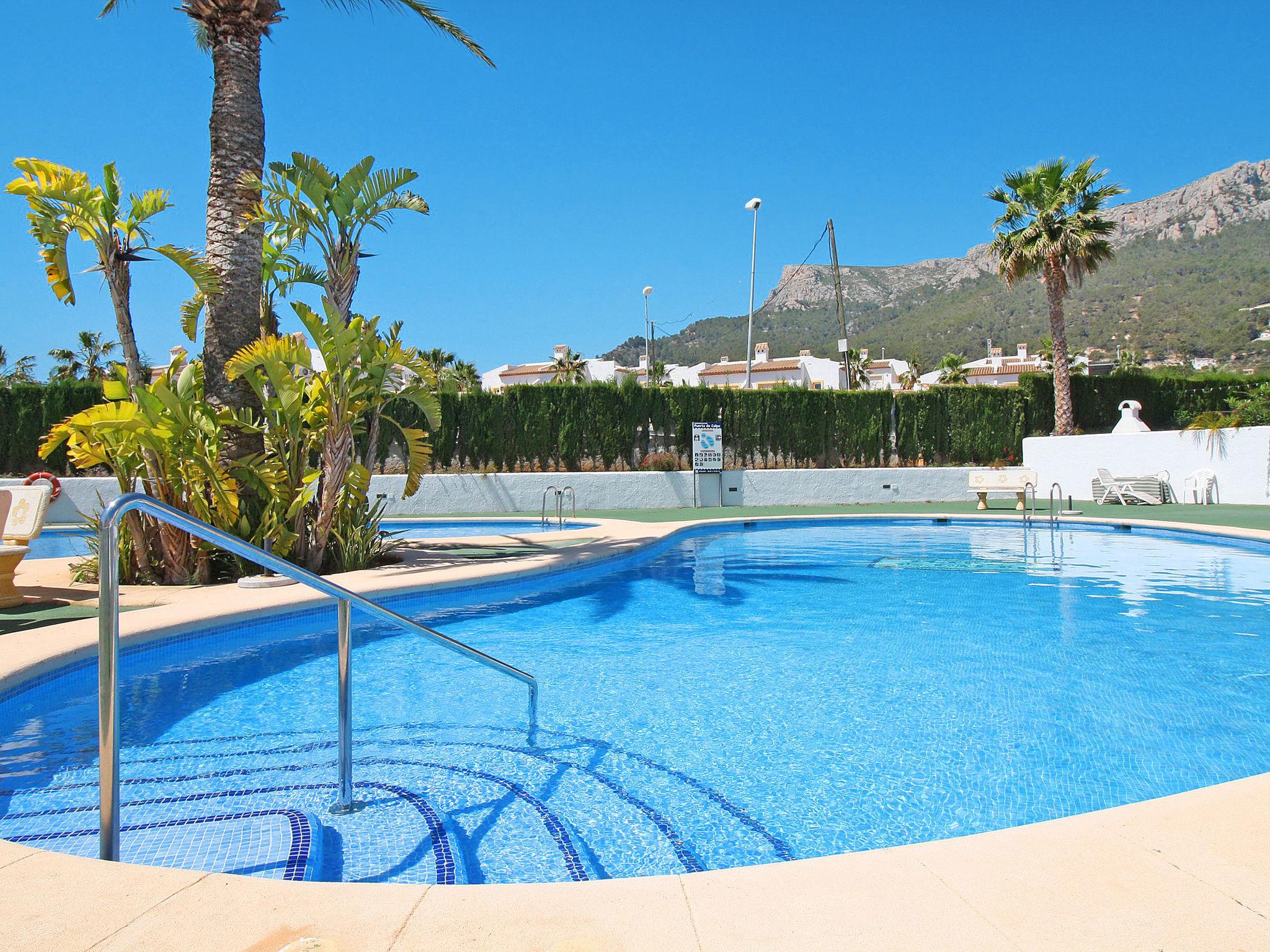 Foto 33 - Casa de 3 quartos em Calp com piscina e vistas do mar