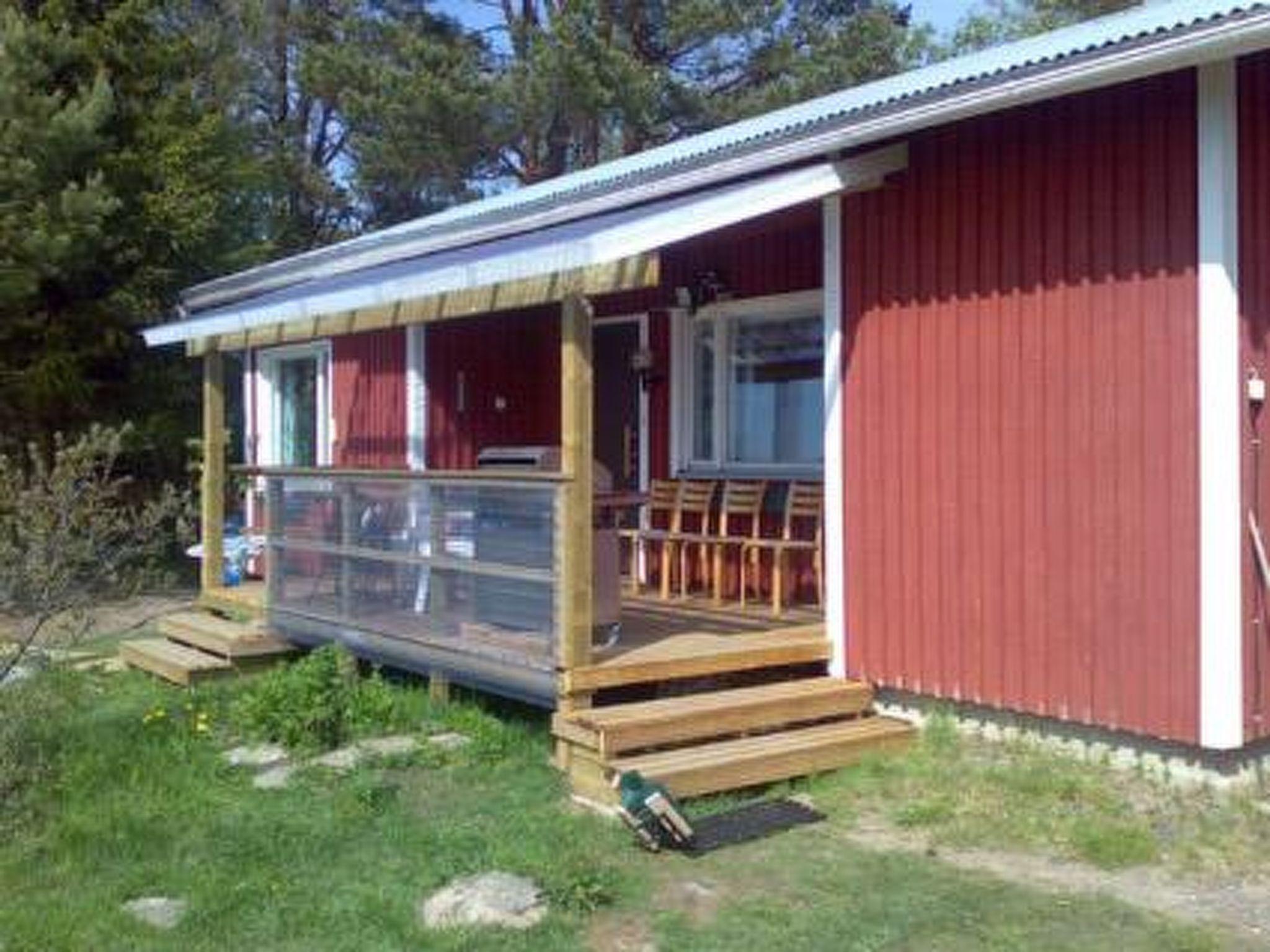 Foto 12 - Haus mit 1 Schlafzimmer in Pori mit sauna