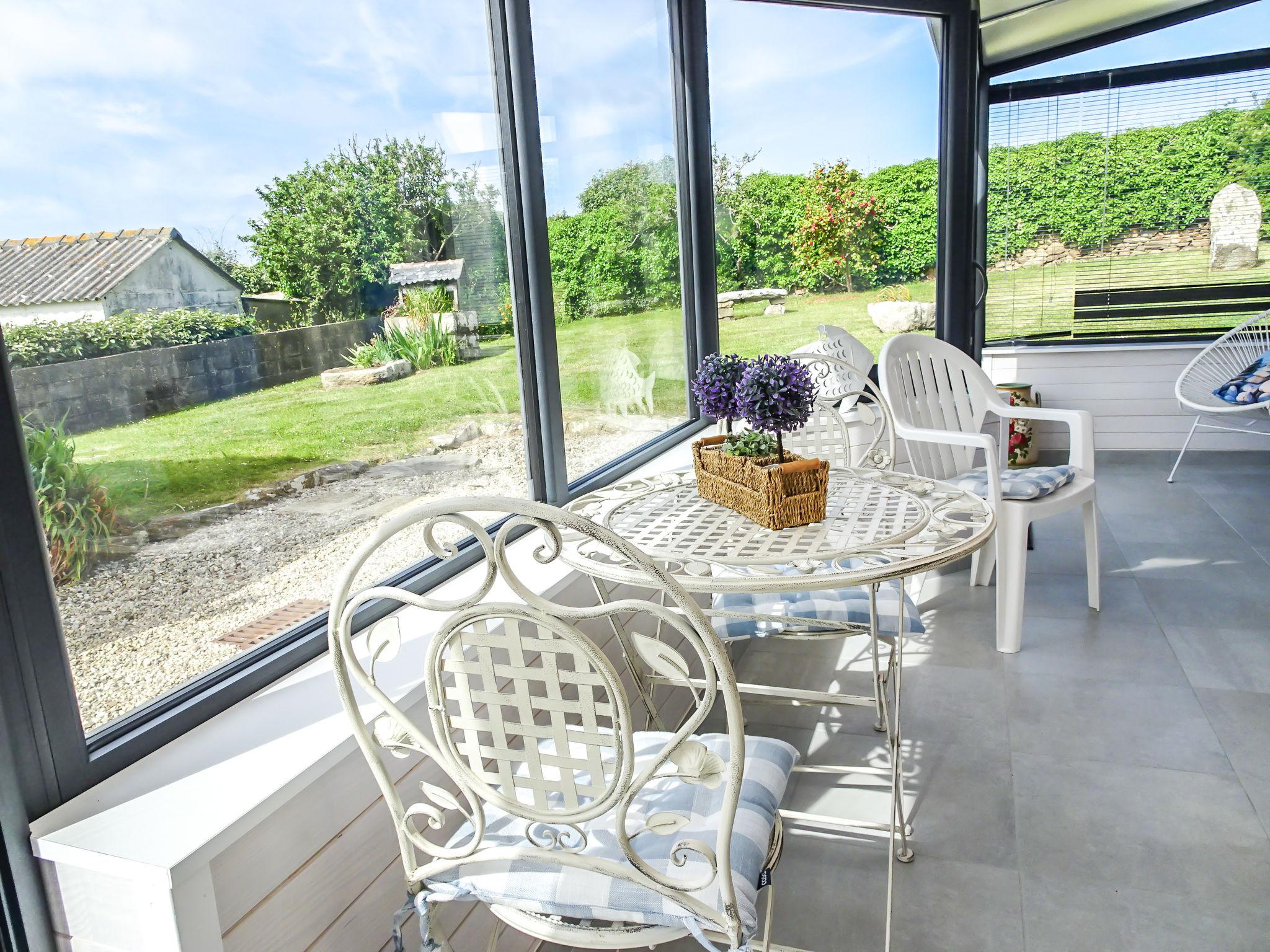 Photo 9 - Maison de 3 chambres à Cléden-Cap-Sizun avec jardin et terrasse