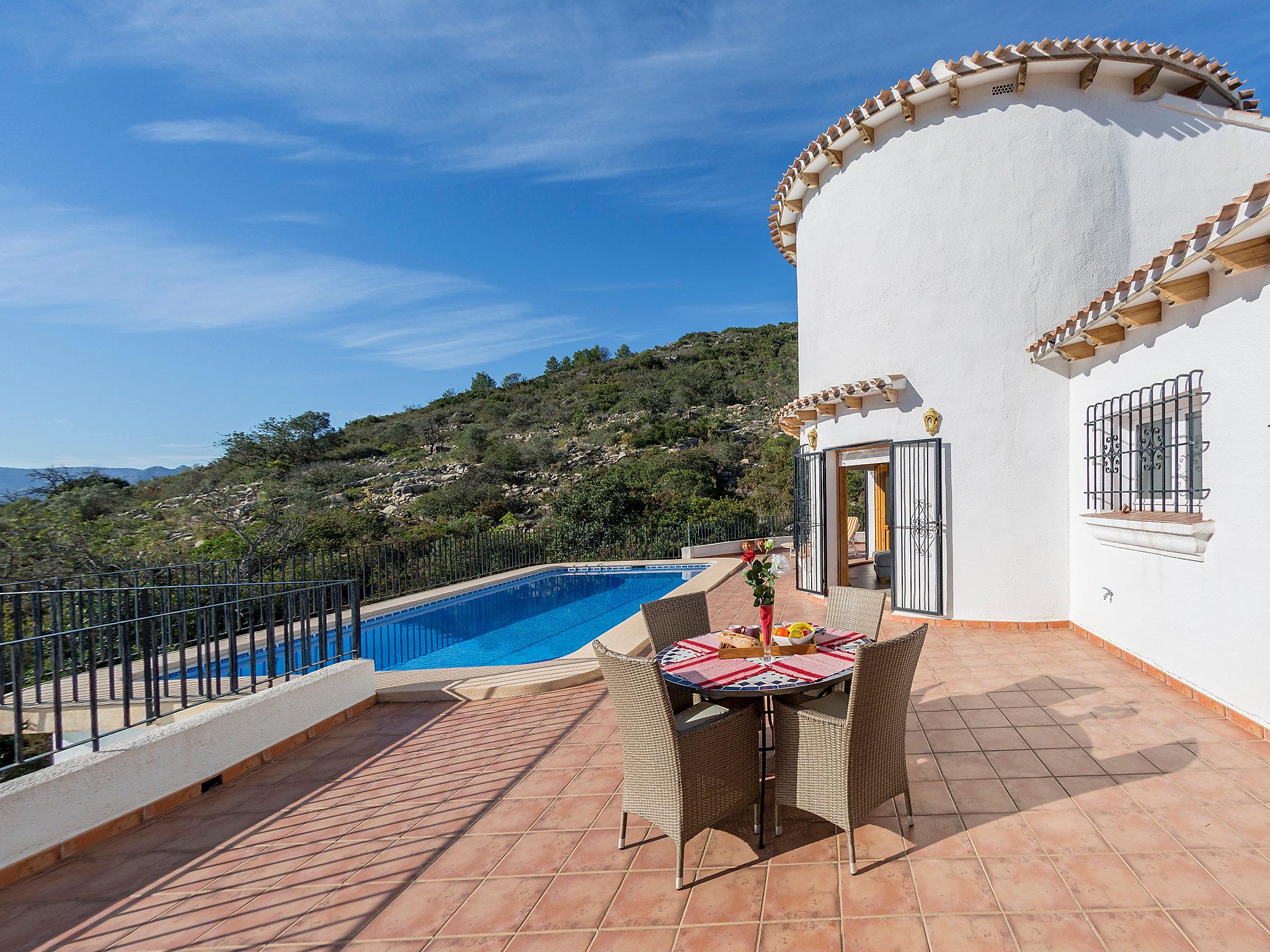 Foto 18 - Casa de 4 habitaciones en El Ràfol d'Almúnia con piscina privada y vistas al mar