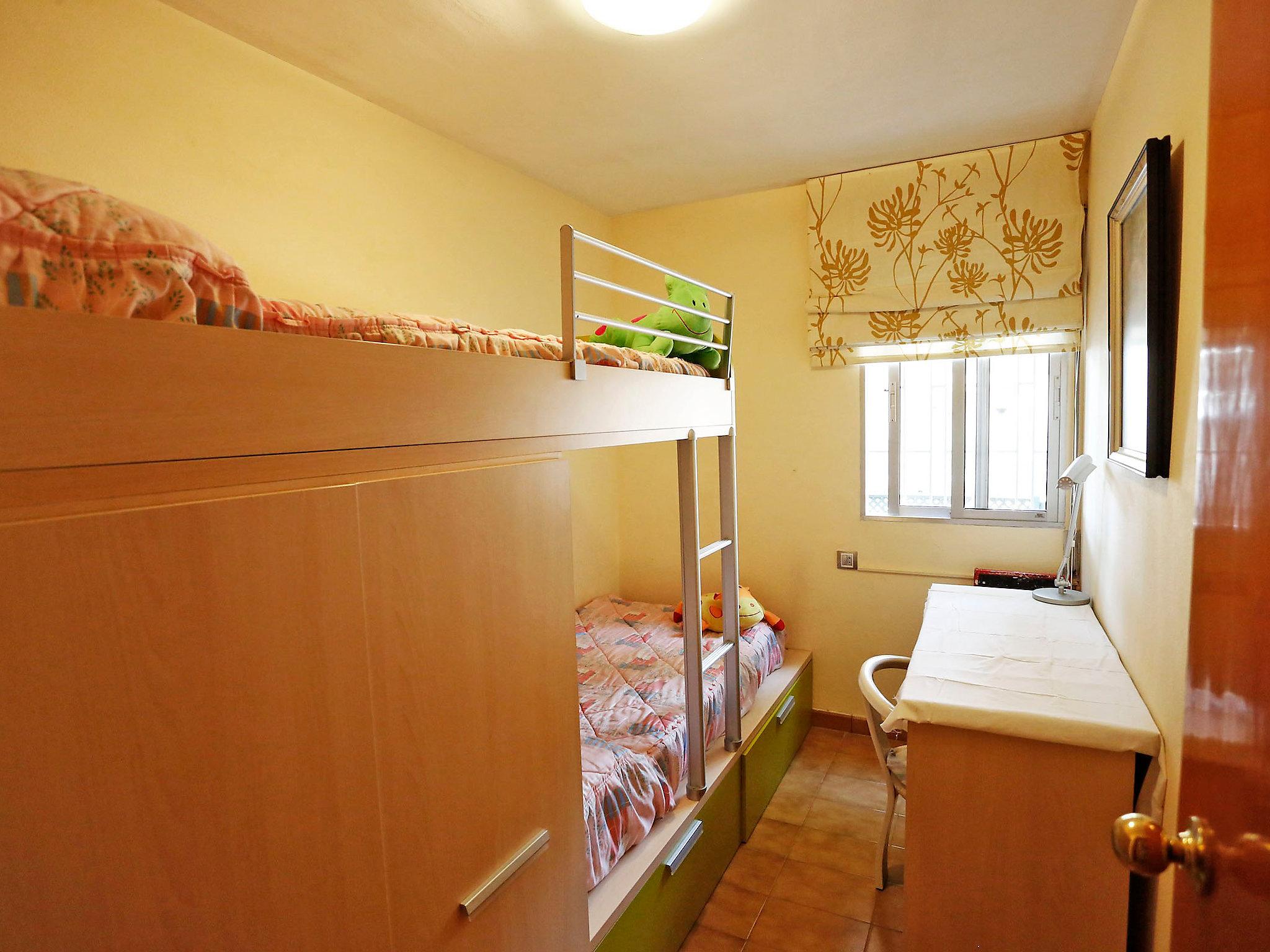 Foto 5 - Apartment mit 3 Schlafzimmern in Cambrils mit garten und blick aufs meer
