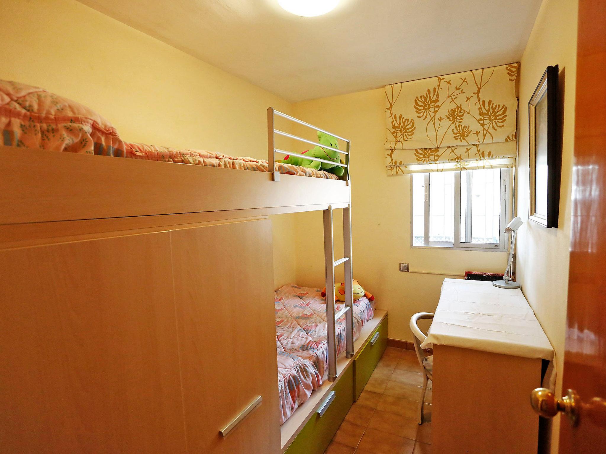 Foto 5 - Apartamento de 3 quartos em Cambrils com jardim