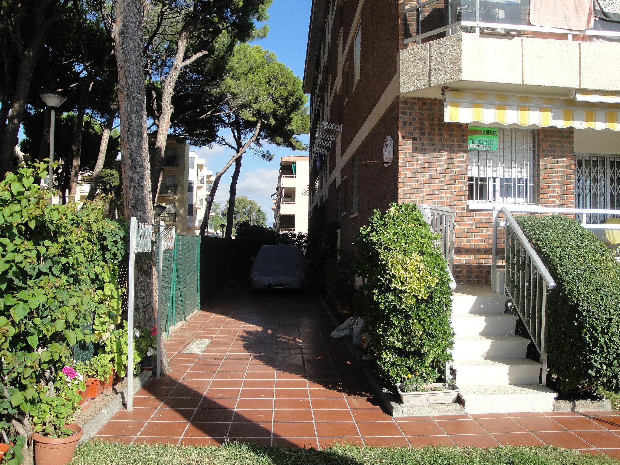 Photo 12 - 3 bedroom Apartment in Cambrils with garden and sea view