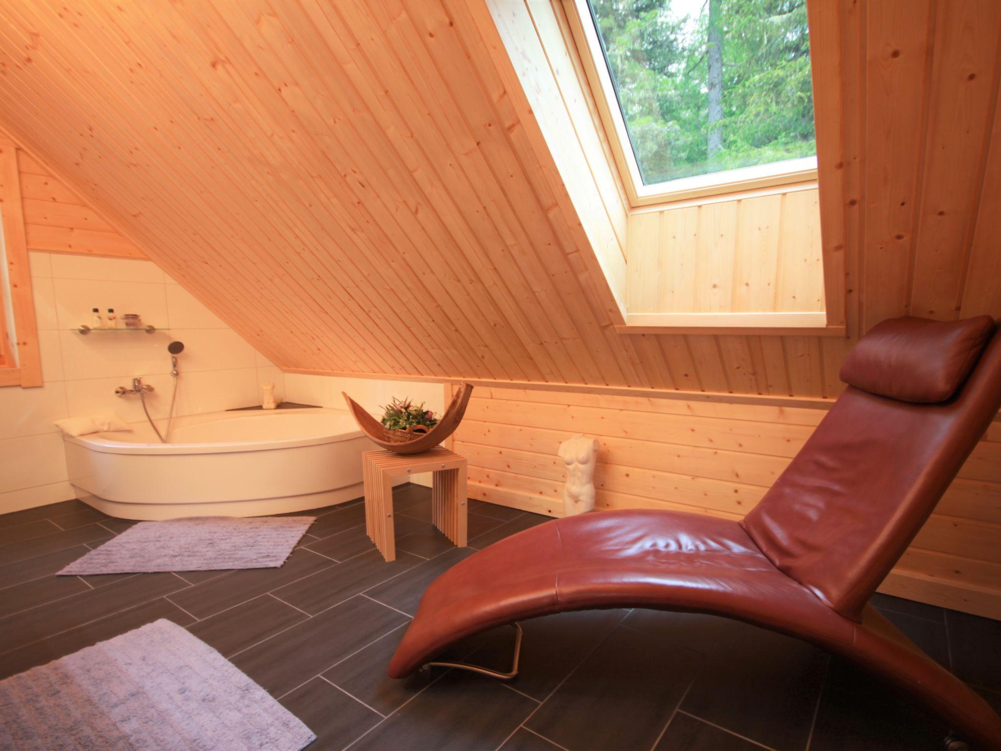 Photo 14 - Maison de 4 chambres à Albeck avec sauna et vues sur la montagne