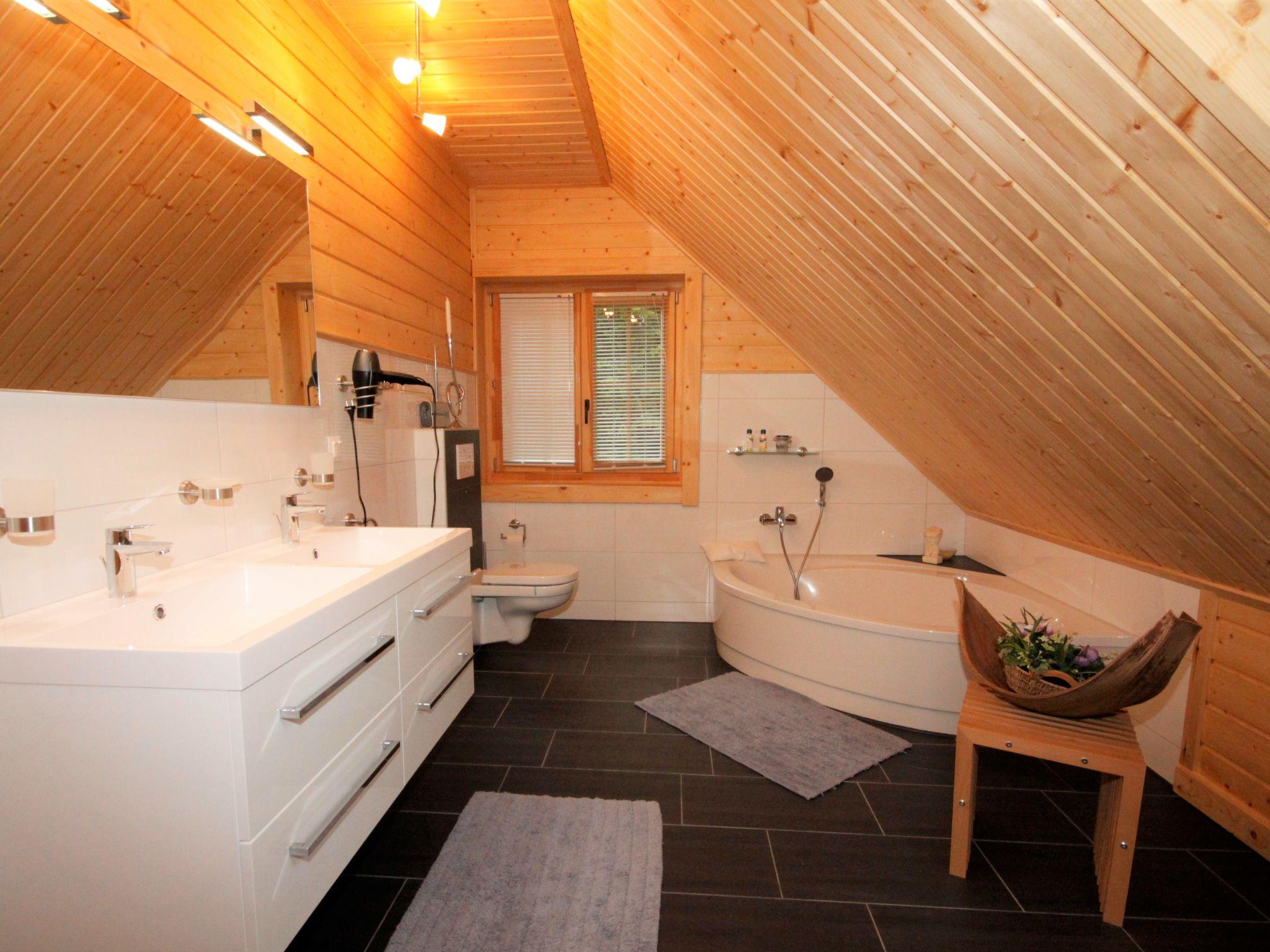 Photo 13 - 4 bedroom House in Albeck with sauna and mountain view