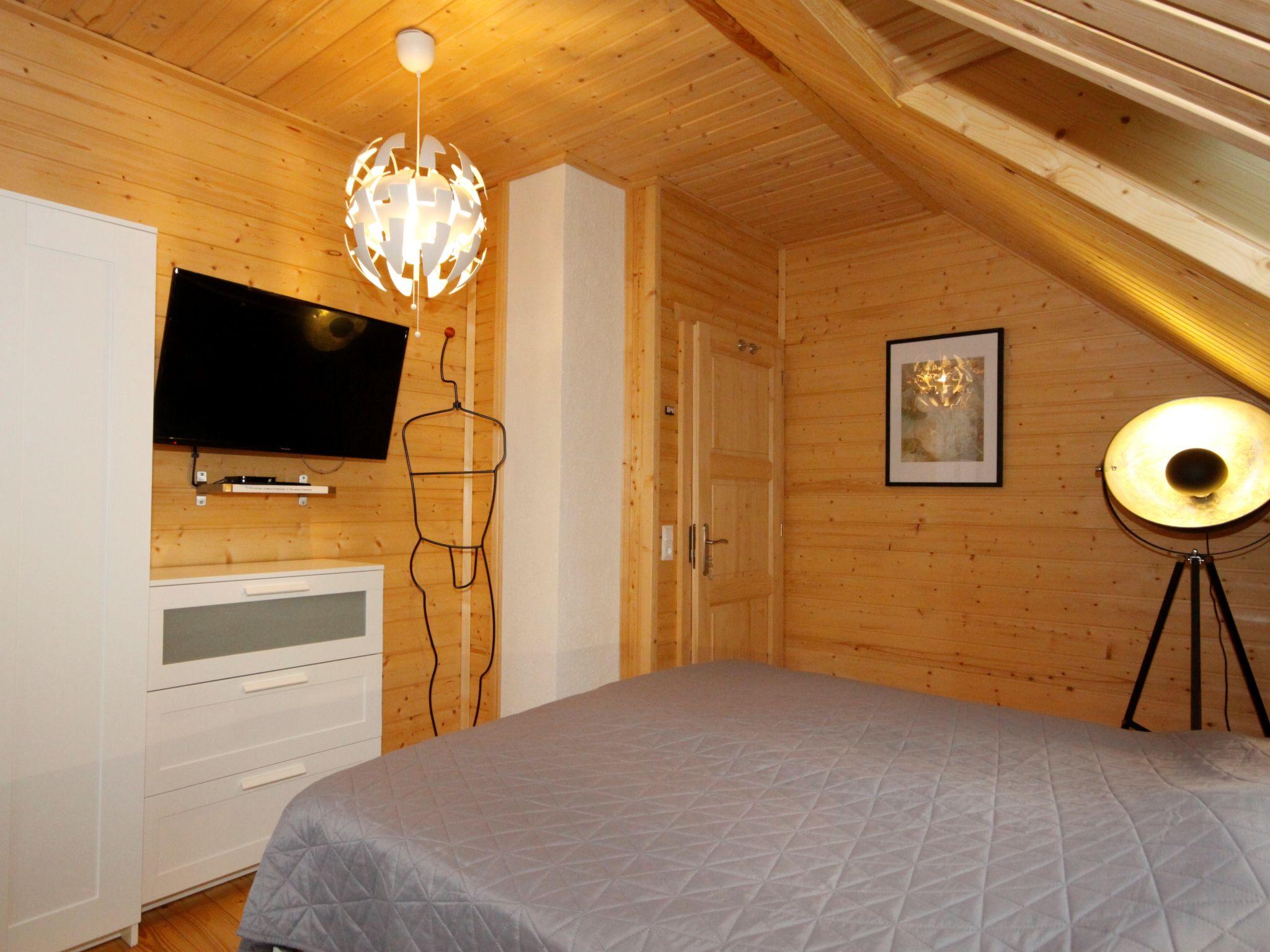 Foto 11 - Haus mit 4 Schlafzimmern in Albeck mit sauna und blick auf die berge