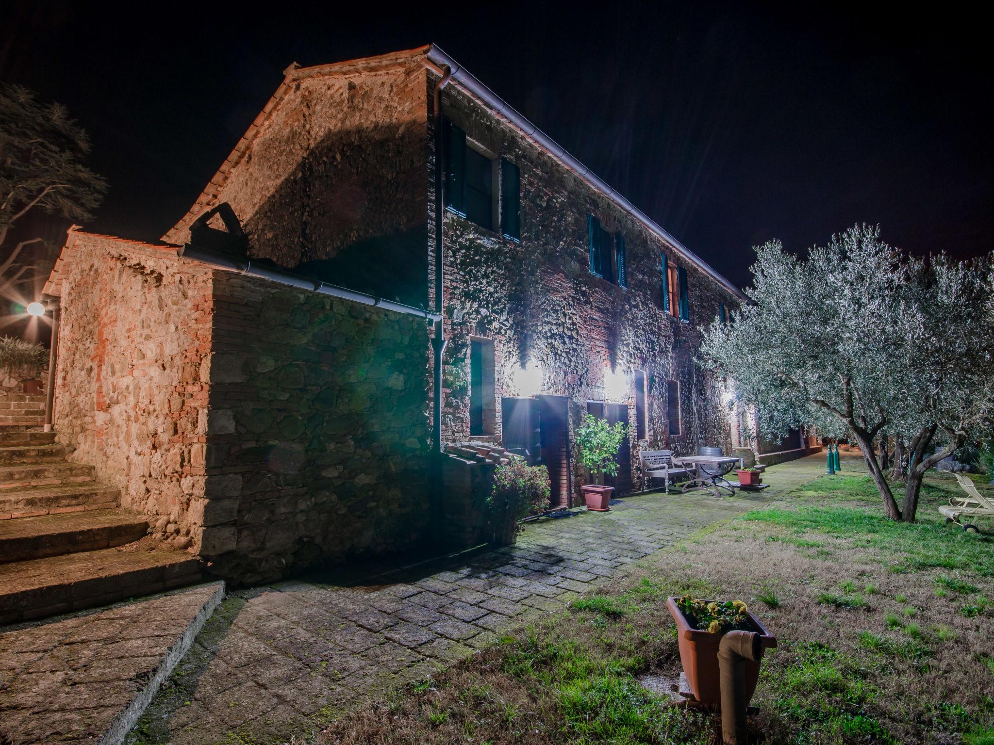 Foto 48 - Haus mit 4 Schlafzimmern in Civitella Paganico mit privater pool und garten