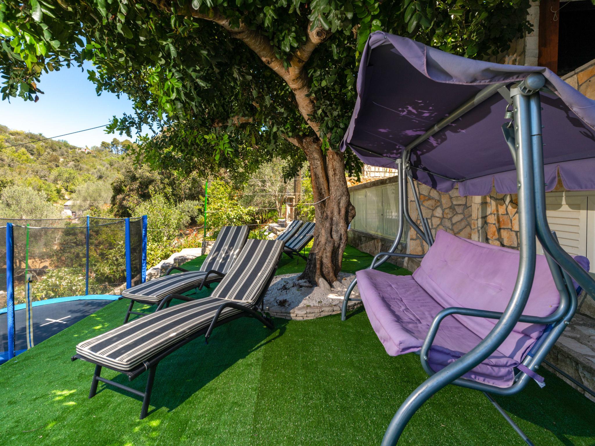 Photo 19 - Maison de 5 chambres à Vela Luka avec terrasse et bain à remous