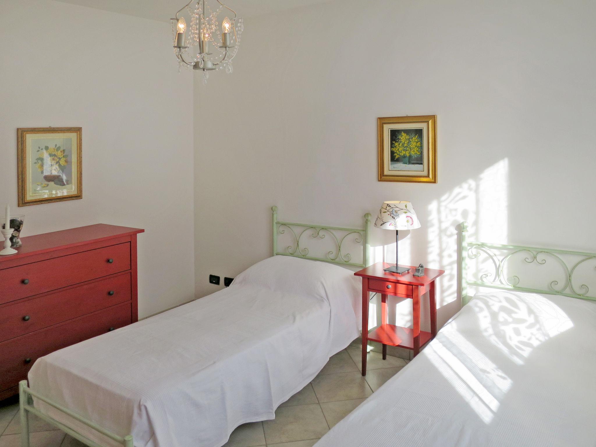 Photo 5 - Appartement de 3 chambres à Costarainera avec jardin et vues à la mer