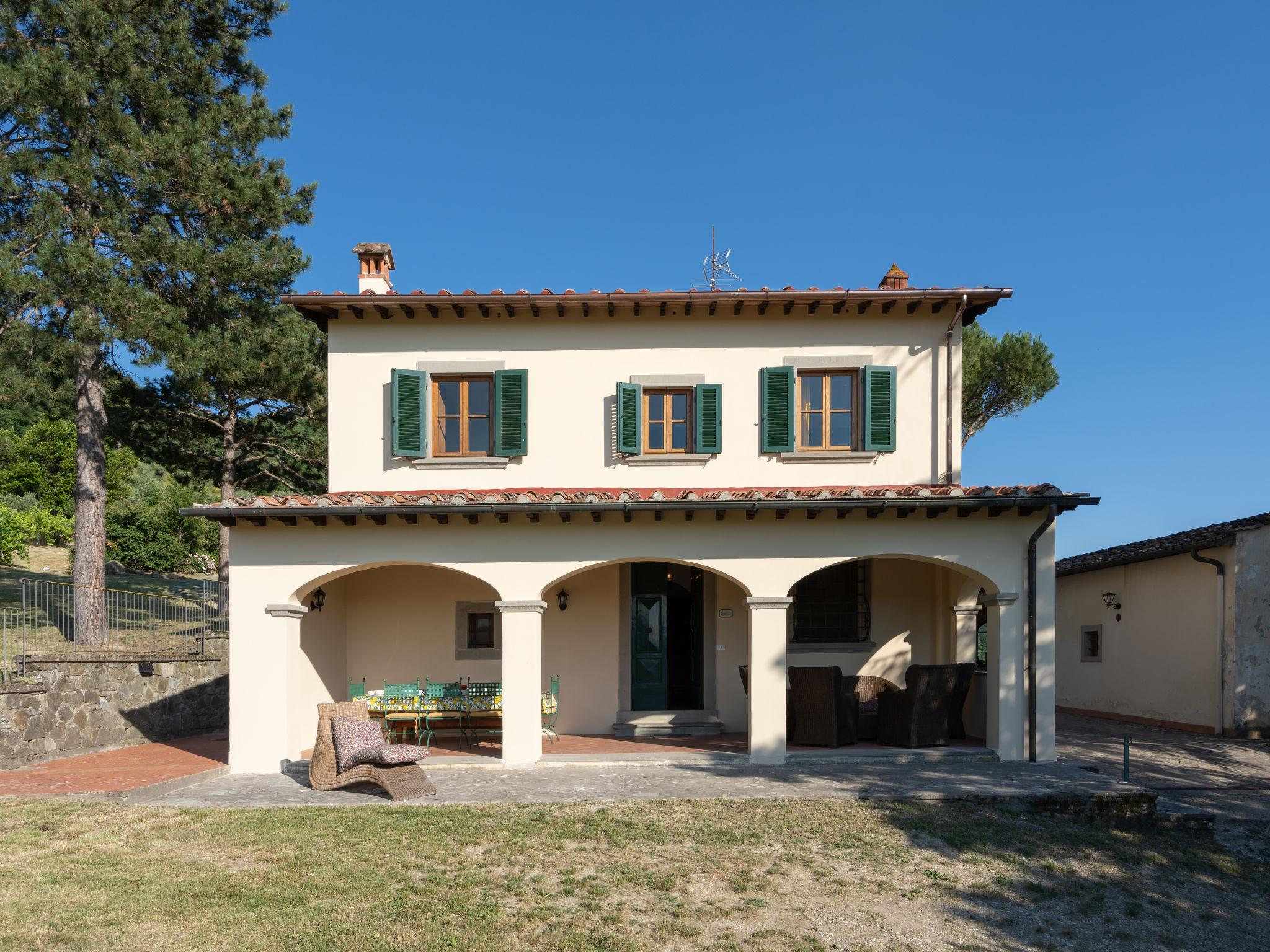 Photo 3 - 6 bedroom House in Dicomano with private pool and garden