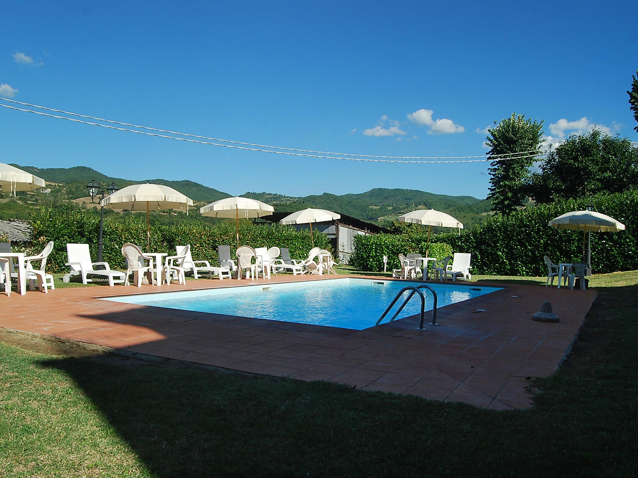 Foto 7 - Casa de 7 habitaciones en Vicchio con piscina privada y jardín