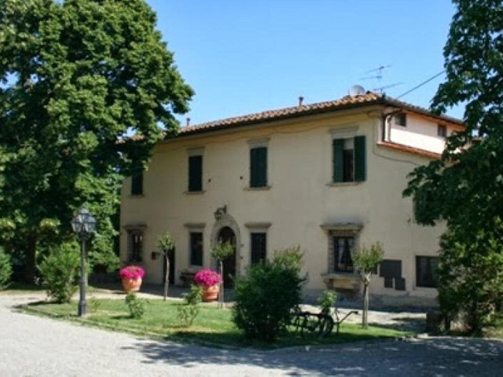 Foto 1 - Casa de 7 habitaciones en Vicchio con piscina privada y jardín