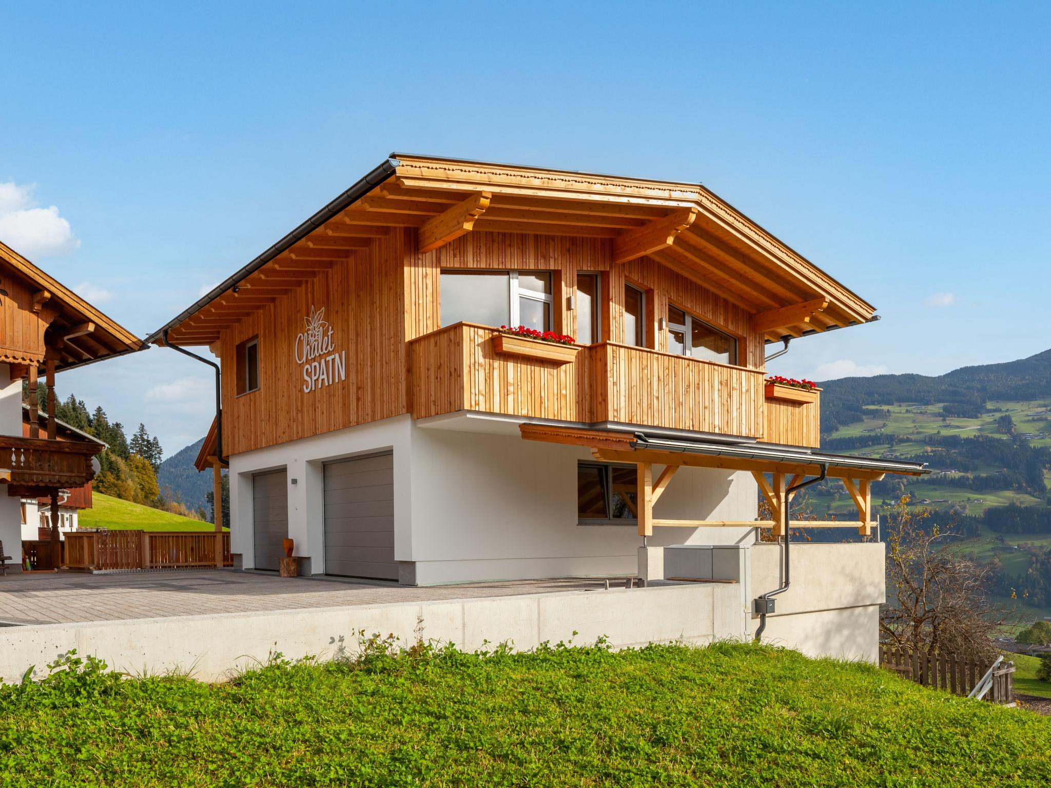 Foto 1 - Appartamento con 2 camere da letto a Fügenberg con giardino e vista sulle montagne