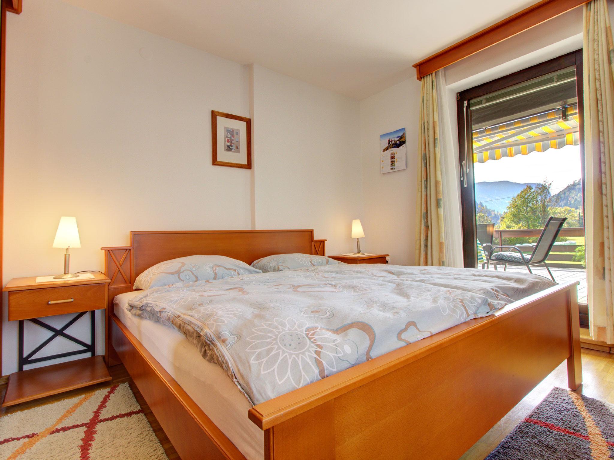 Photo 5 - Appartement de 2 chambres à Bled avec jardin et terrasse