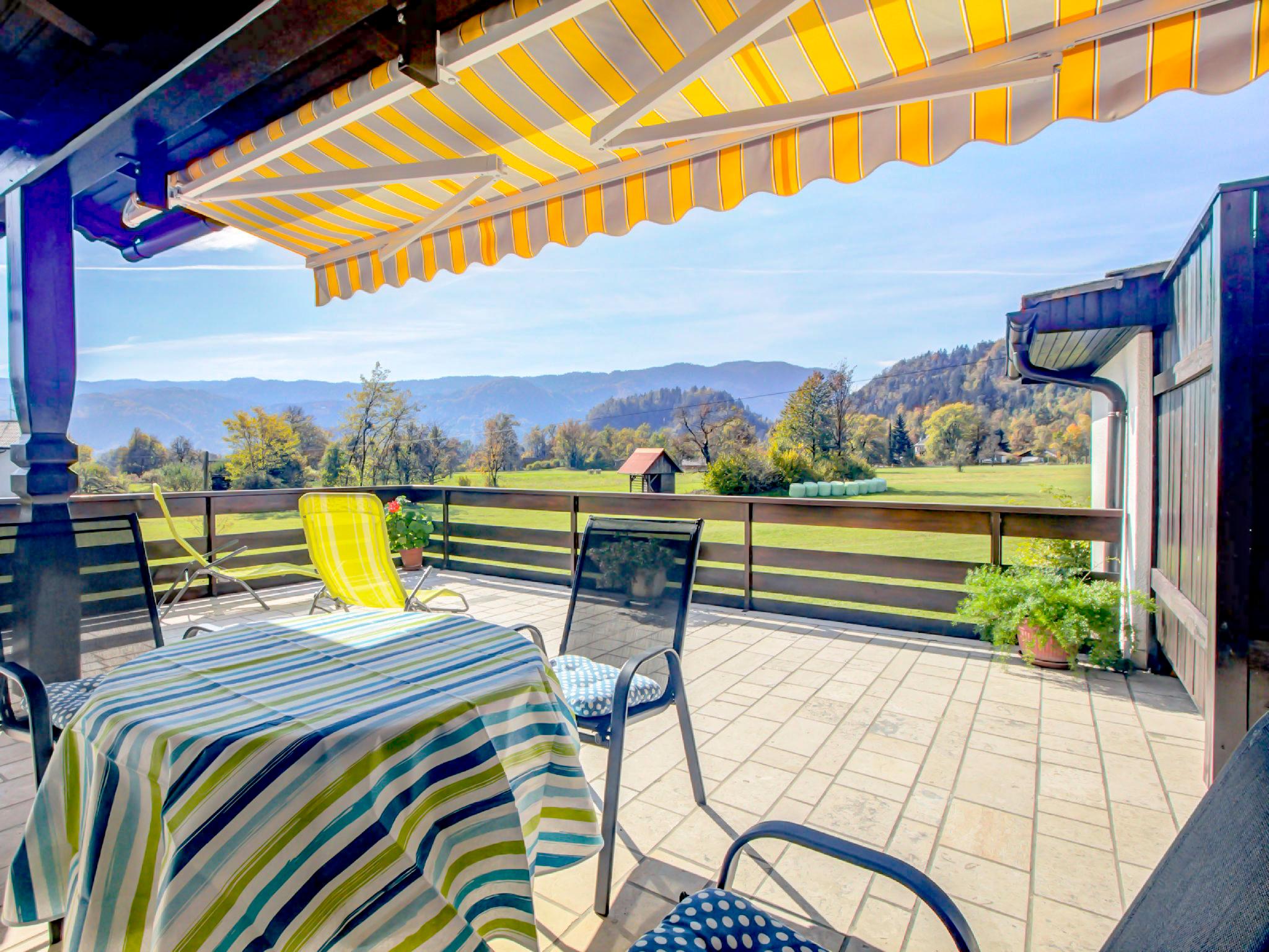 Photo 4 - Appartement de 2 chambres à Bled avec jardin et terrasse