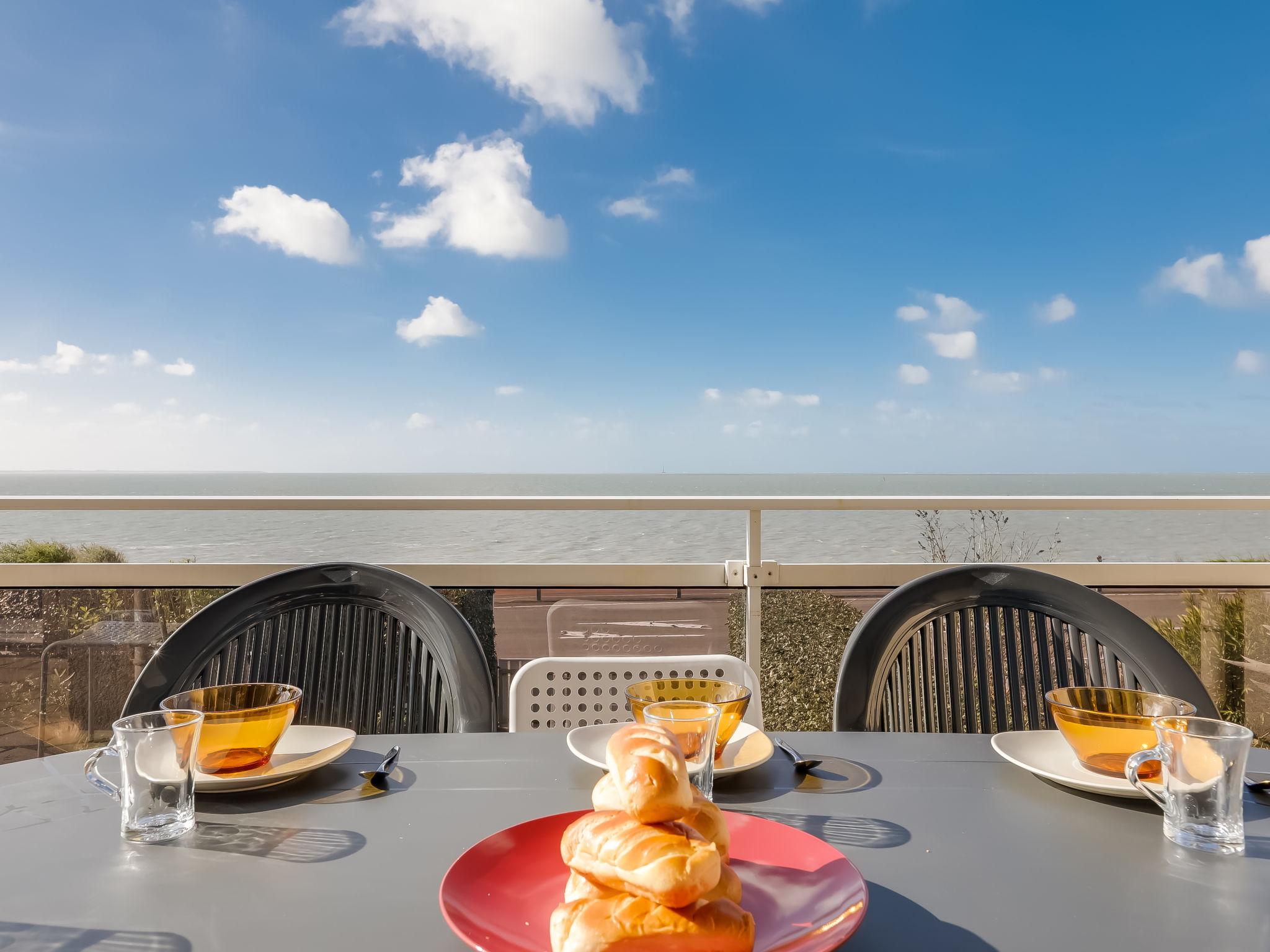 Photo 2 - Maison de 3 chambres à Saint-Palais-sur-Mer avec terrasse et vues à la mer