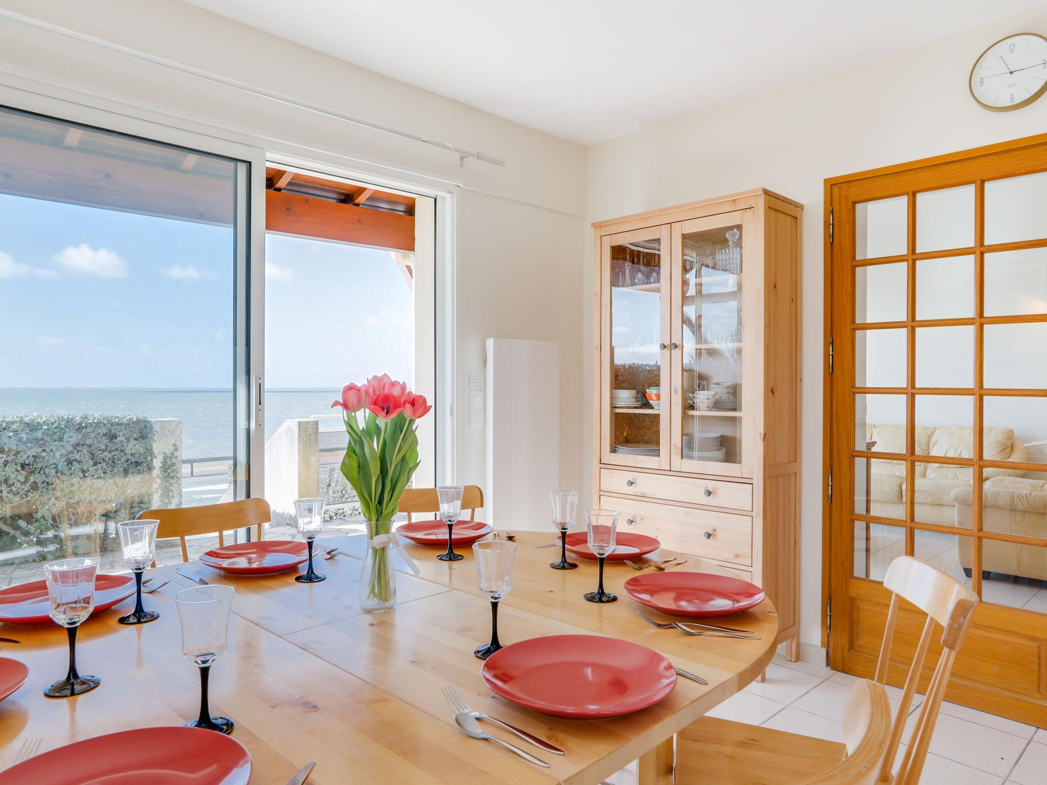 Foto 4 - Haus mit 3 Schlafzimmern in Saint-Palais-sur-Mer mit terrasse und blick aufs meer