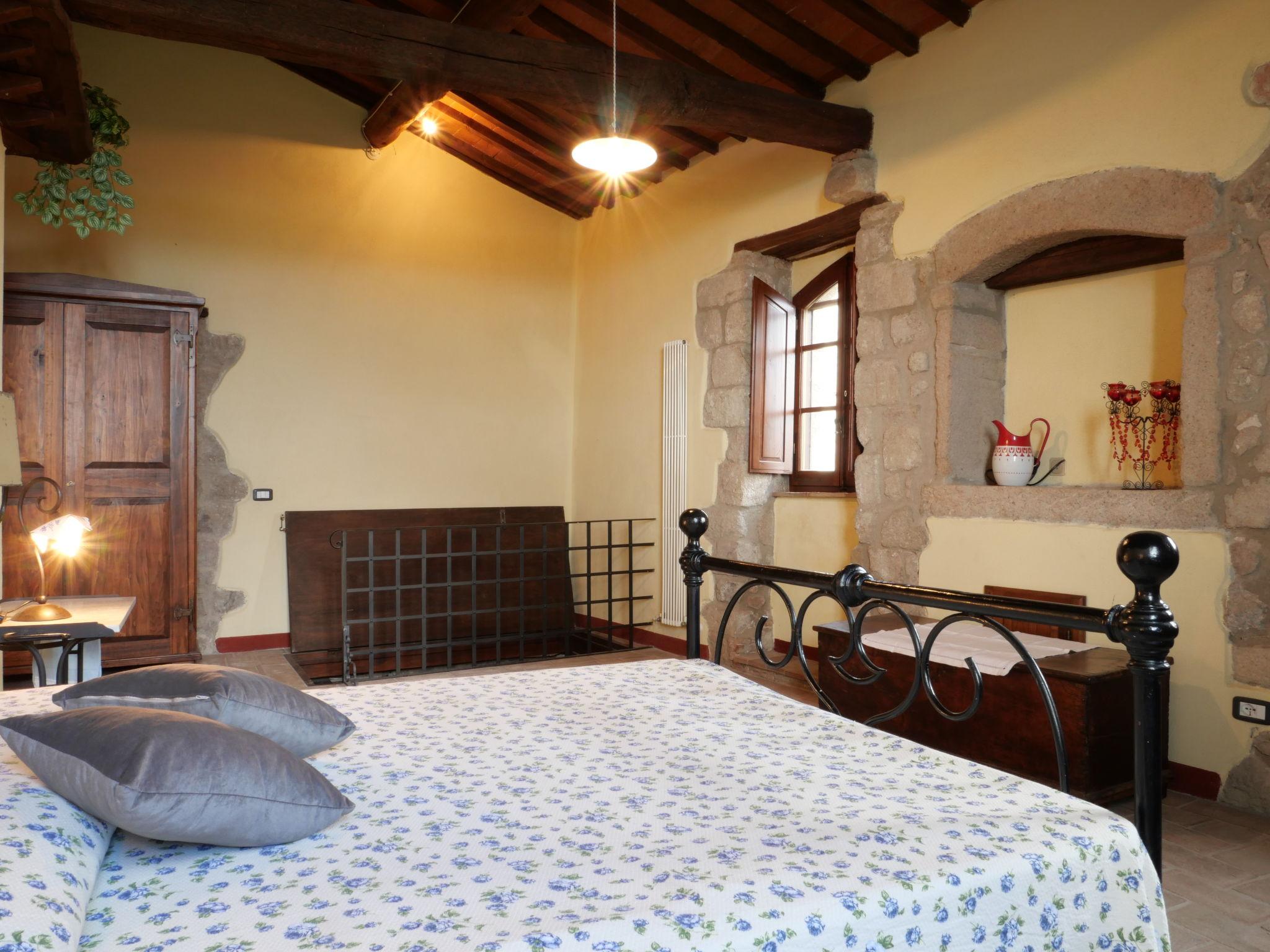 Photo 16 - Appartement de 2 chambres à Roccastrada avec piscine et terrasse