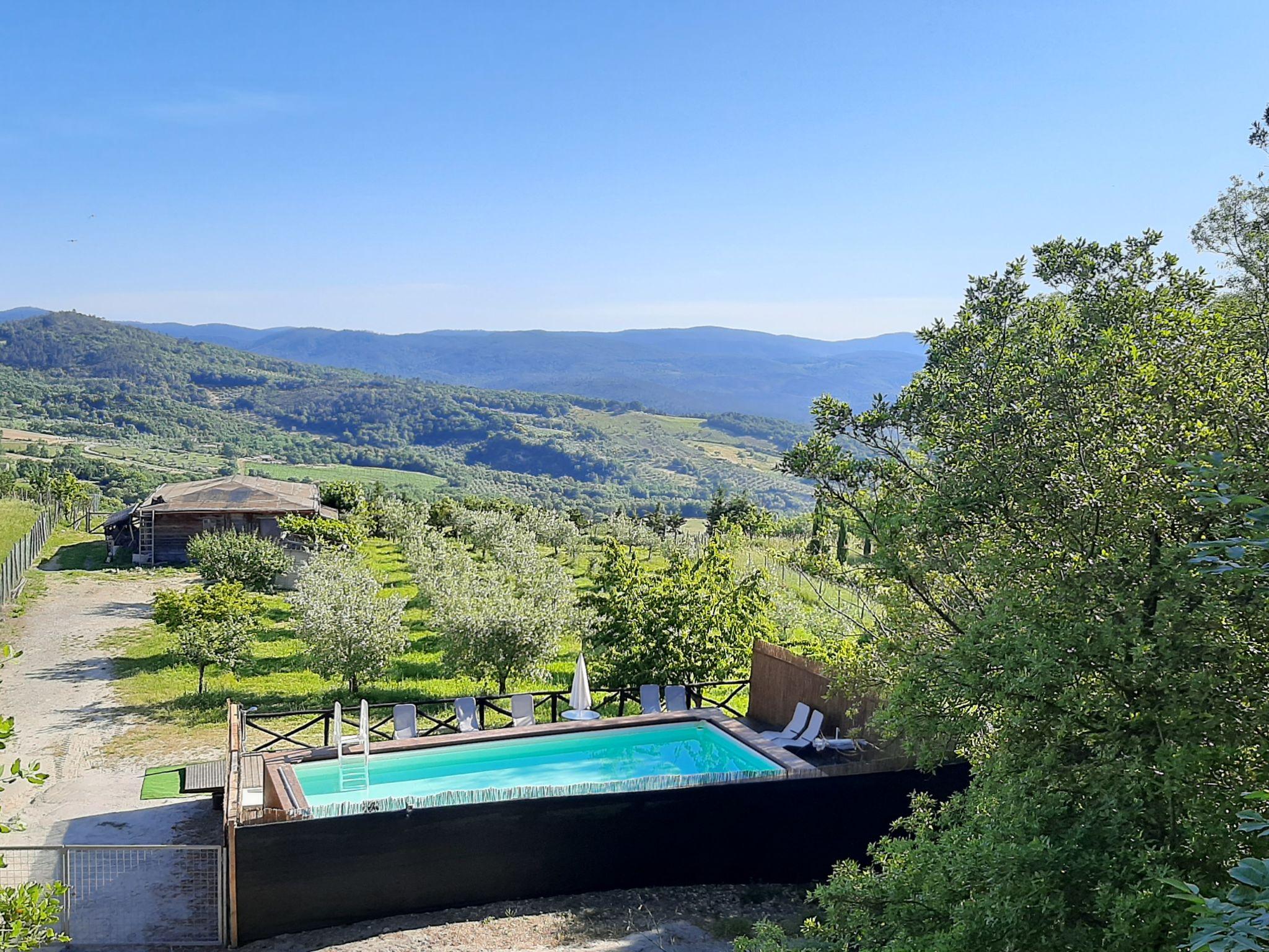 Photo 2 - Appartement de 2 chambres à Roccastrada avec piscine et terrasse