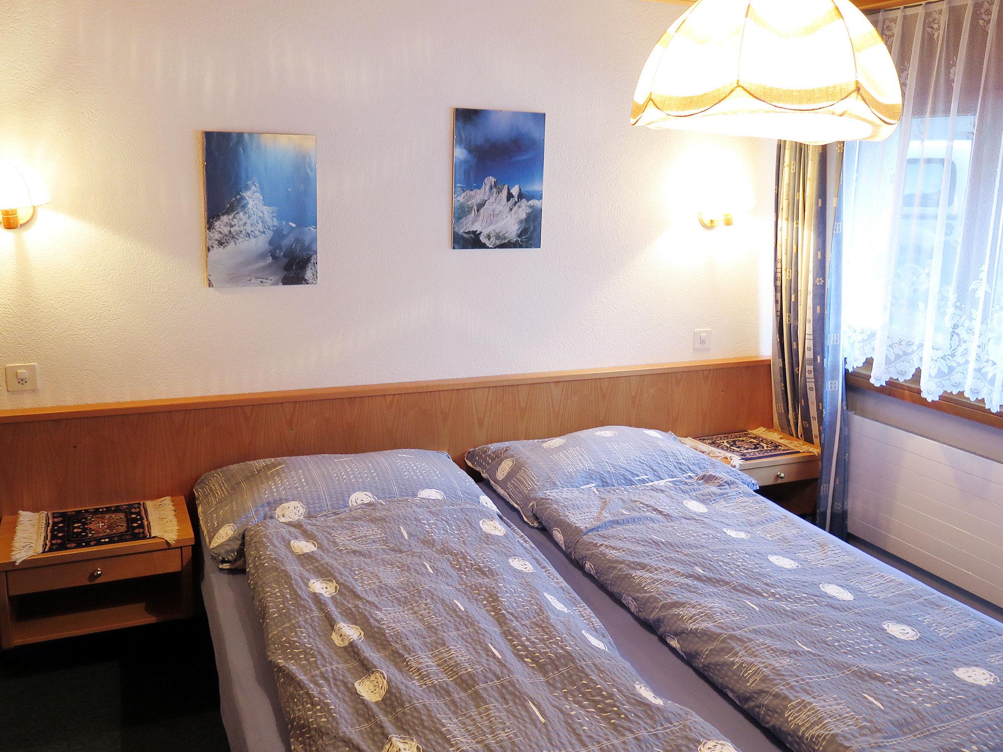 Photo 6 - 2 bedroom Apartment in Saas-Grund with terrace and hot tub