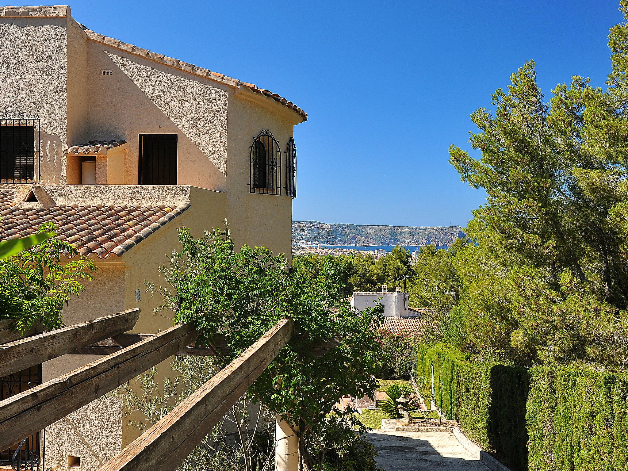 Foto 21 - Casa de 4 quartos em Jávea com piscina privada e jardim