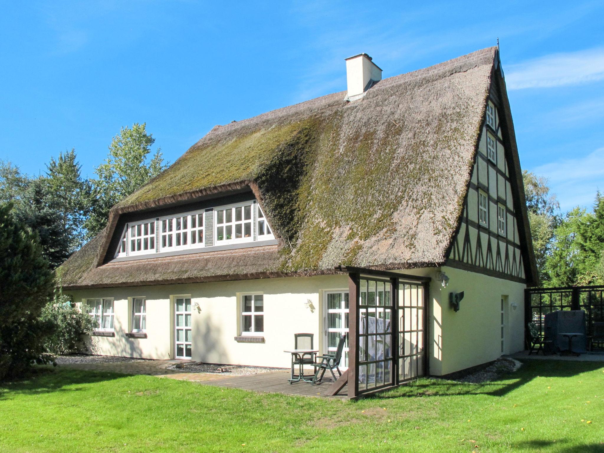 Foto 1 - Apartamento em Altenkirchen com terraço e vistas do mar