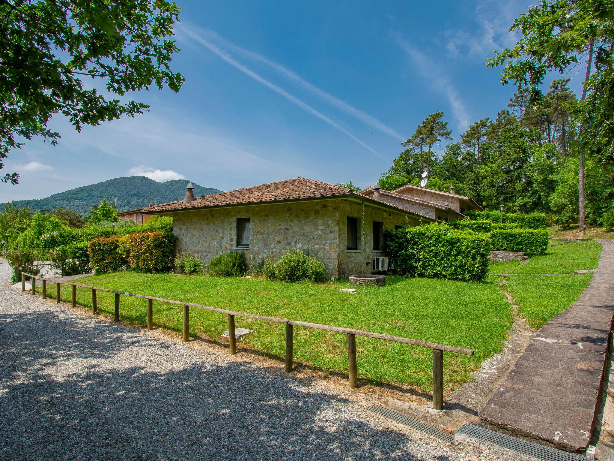 Foto 43 - Casa de 2 quartos em Lucca com piscina e jardim
