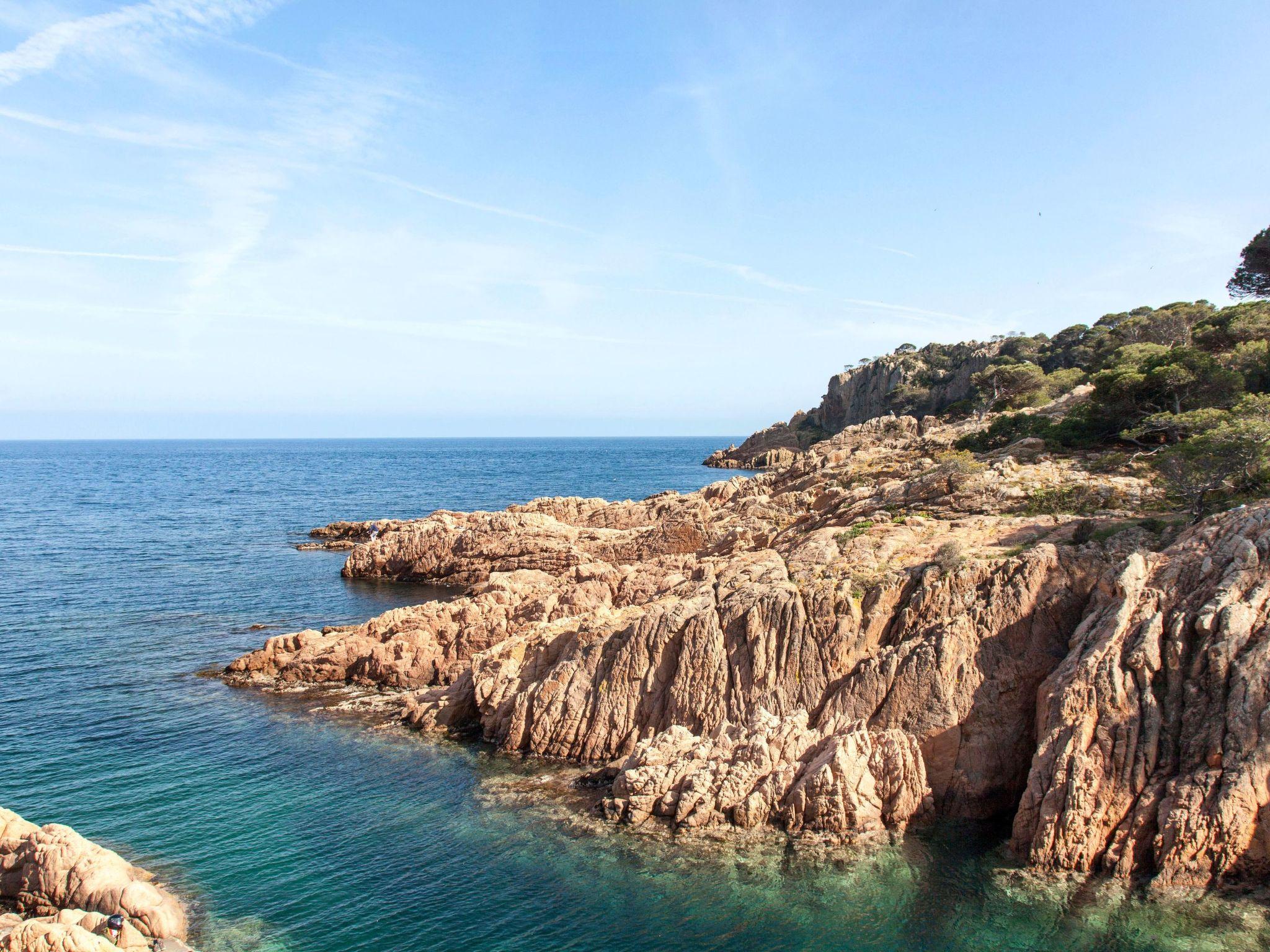 Foto 11 - Appartamento con 2 camere da letto a Castell-Platja d'Aro con giardino e vista mare