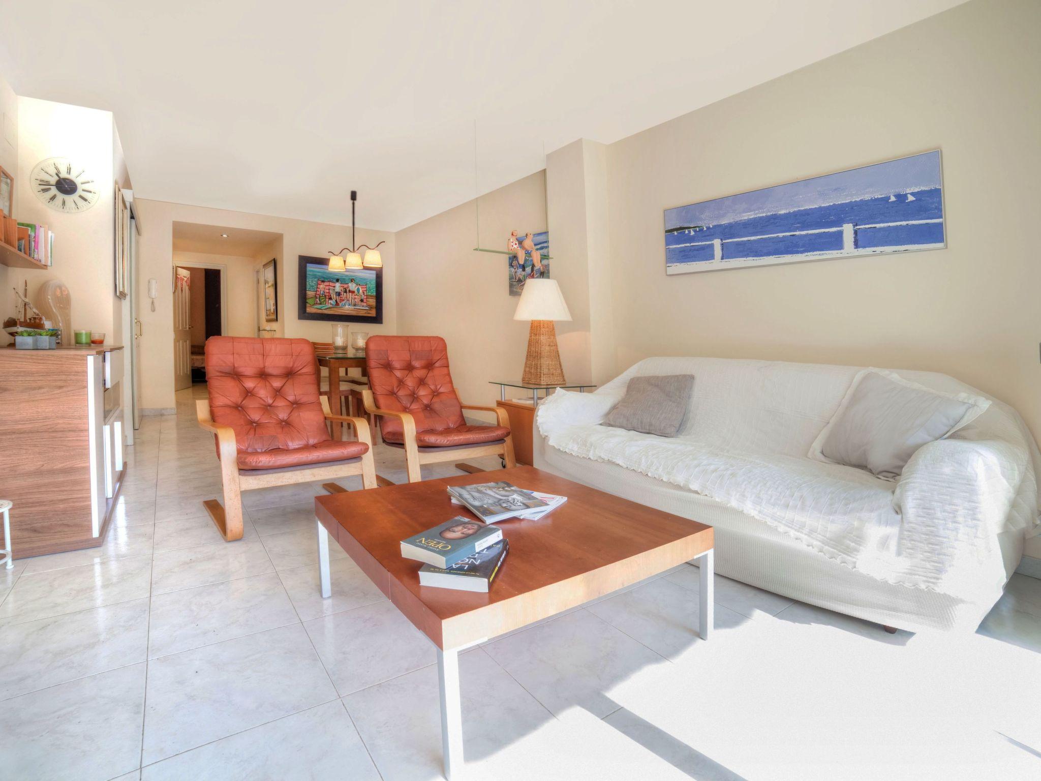 Photo 7 - 2 bedroom Apartment in Castell-Platja d'Aro with swimming pool and garden