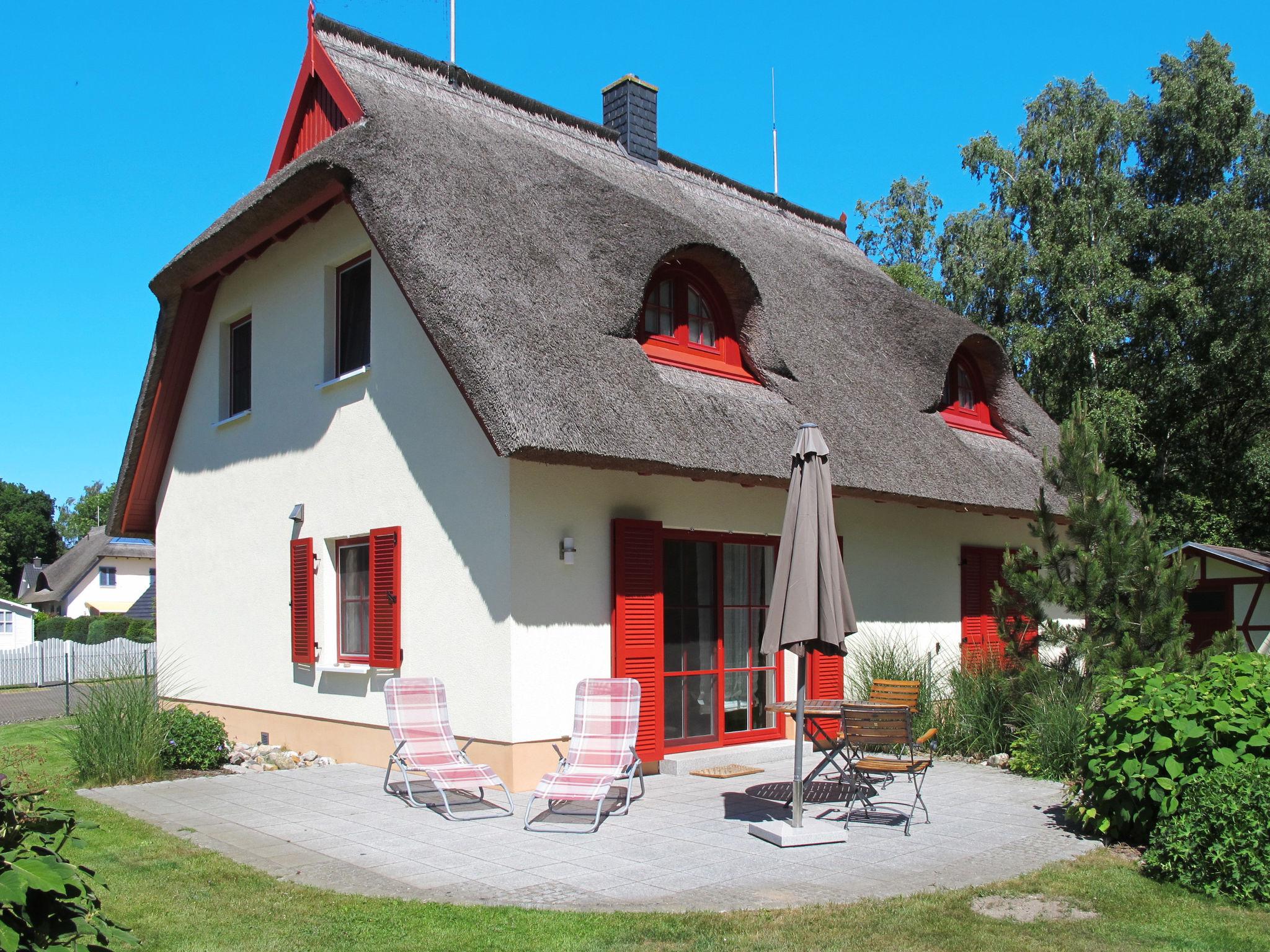 Photo 1 - Maison de 2 chambres à Trassenheide avec jardin et terrasse