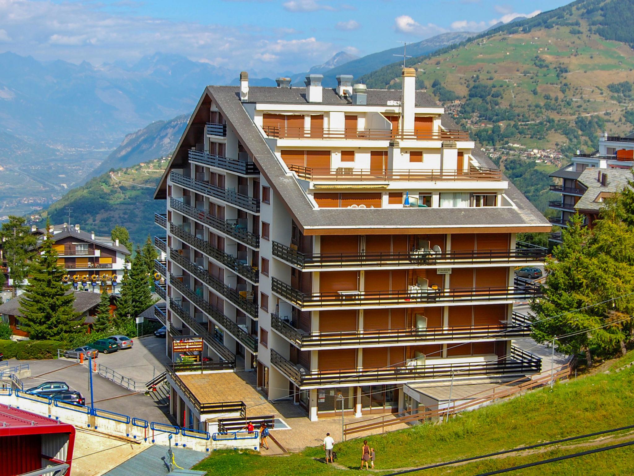 Foto 1 - Apartment mit 1 Schlafzimmer in Nendaz mit terrasse und blick auf die berge