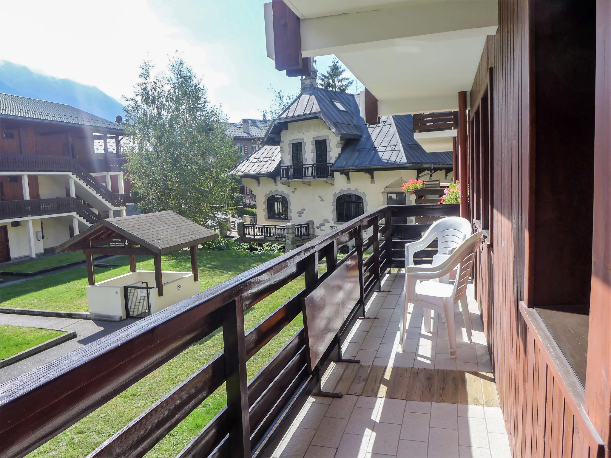 Foto 16 - Apartamento de 2 habitaciones en Chamonix-Mont-Blanc con vistas a la montaña