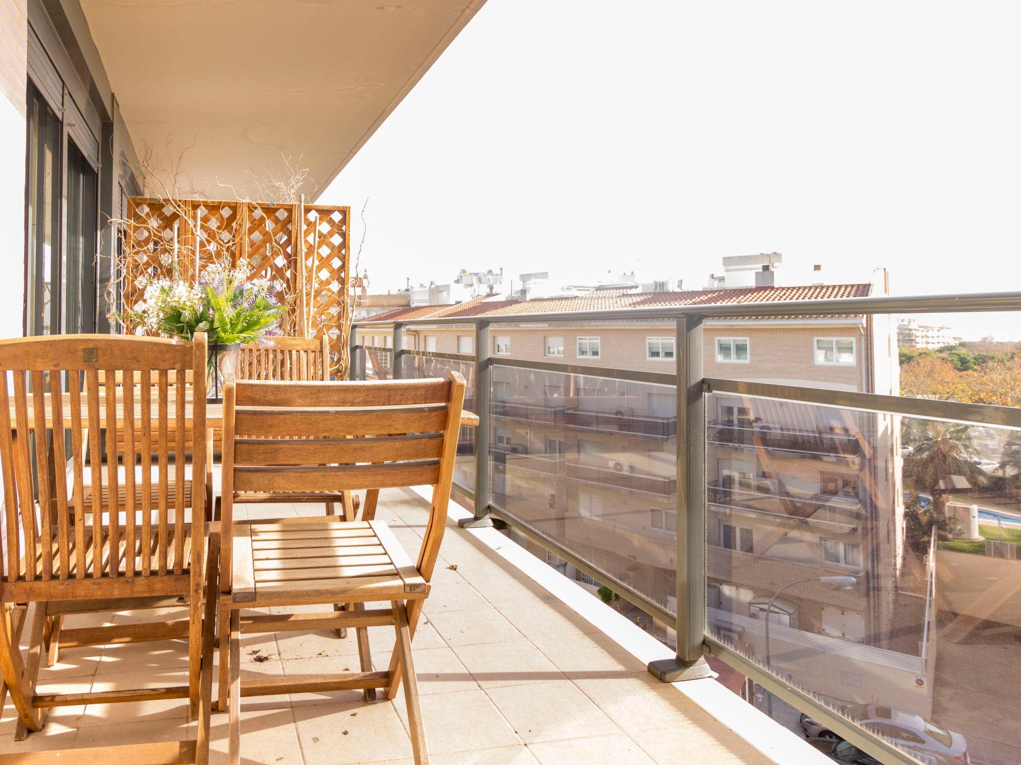 Photo 2 - Appartement de 2 chambres à Cambrils avec piscine et jardin