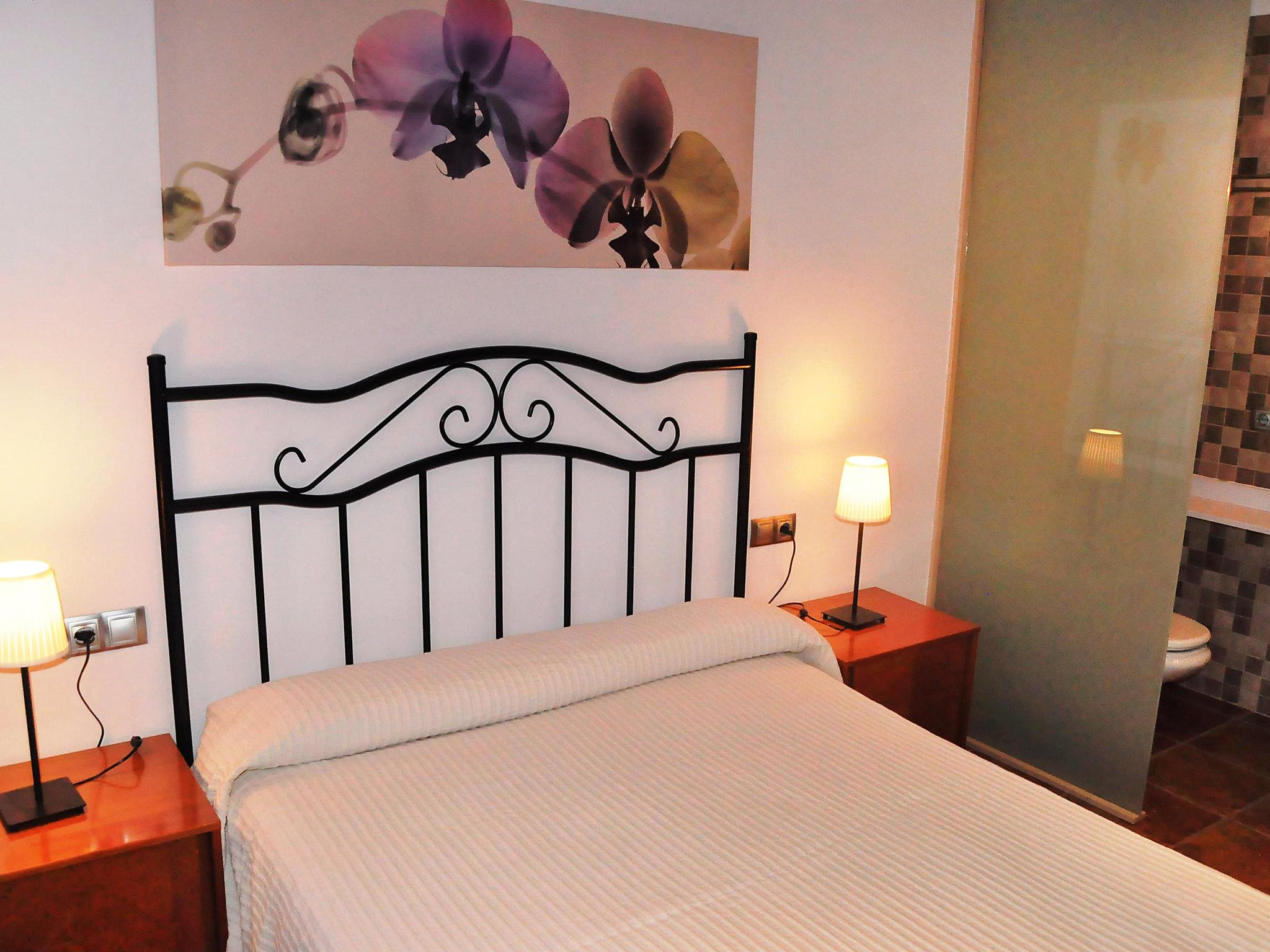 Foto 11 - Casa con 3 camere da letto a Lloret de Mar con piscina privata e vista mare