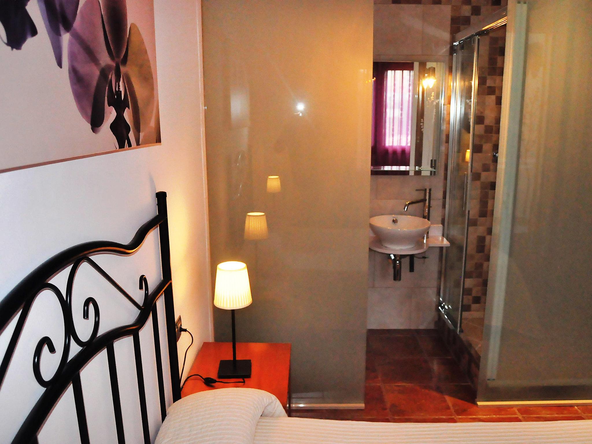 Foto 10 - Casa de 3 habitaciones en Lloret de Mar con piscina privada y vistas al mar