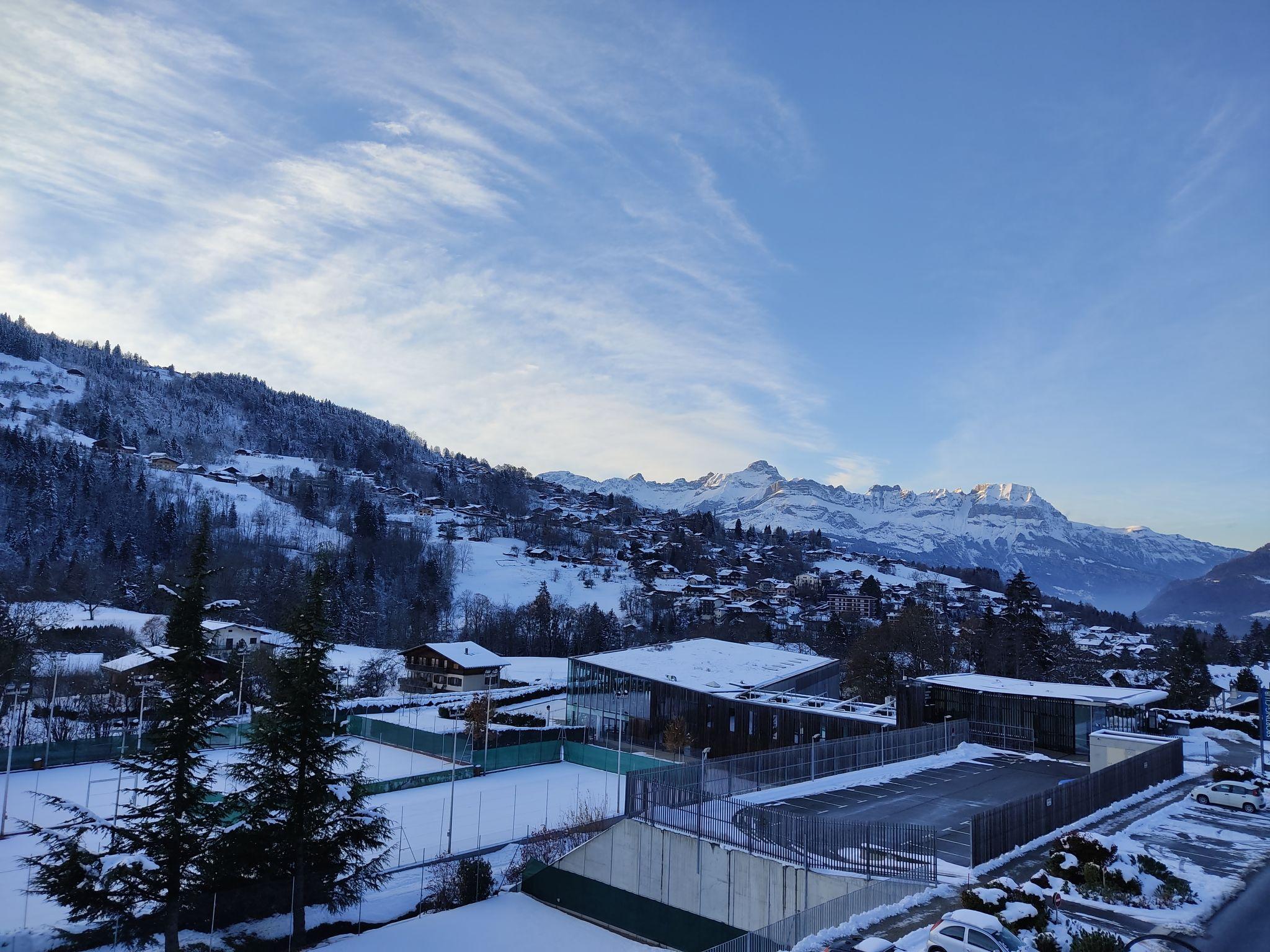 Foto 15 - Appartamento con 2 camere da letto a Saint-Gervais-les-Bains con vista sulle montagne