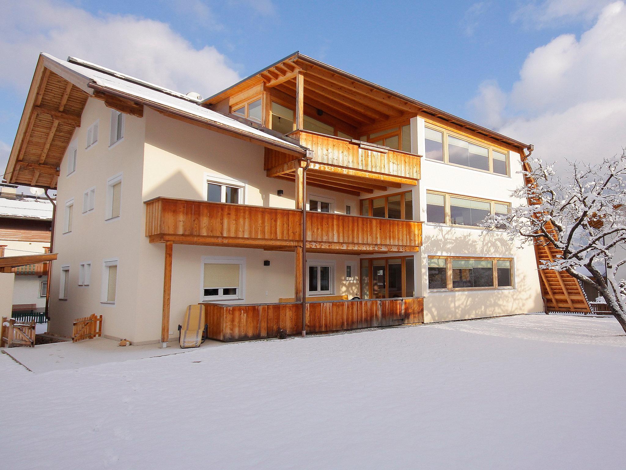 Foto 40 - Apartamento de 4 quartos em Ried im Zillertal com jardim e vista para a montanha