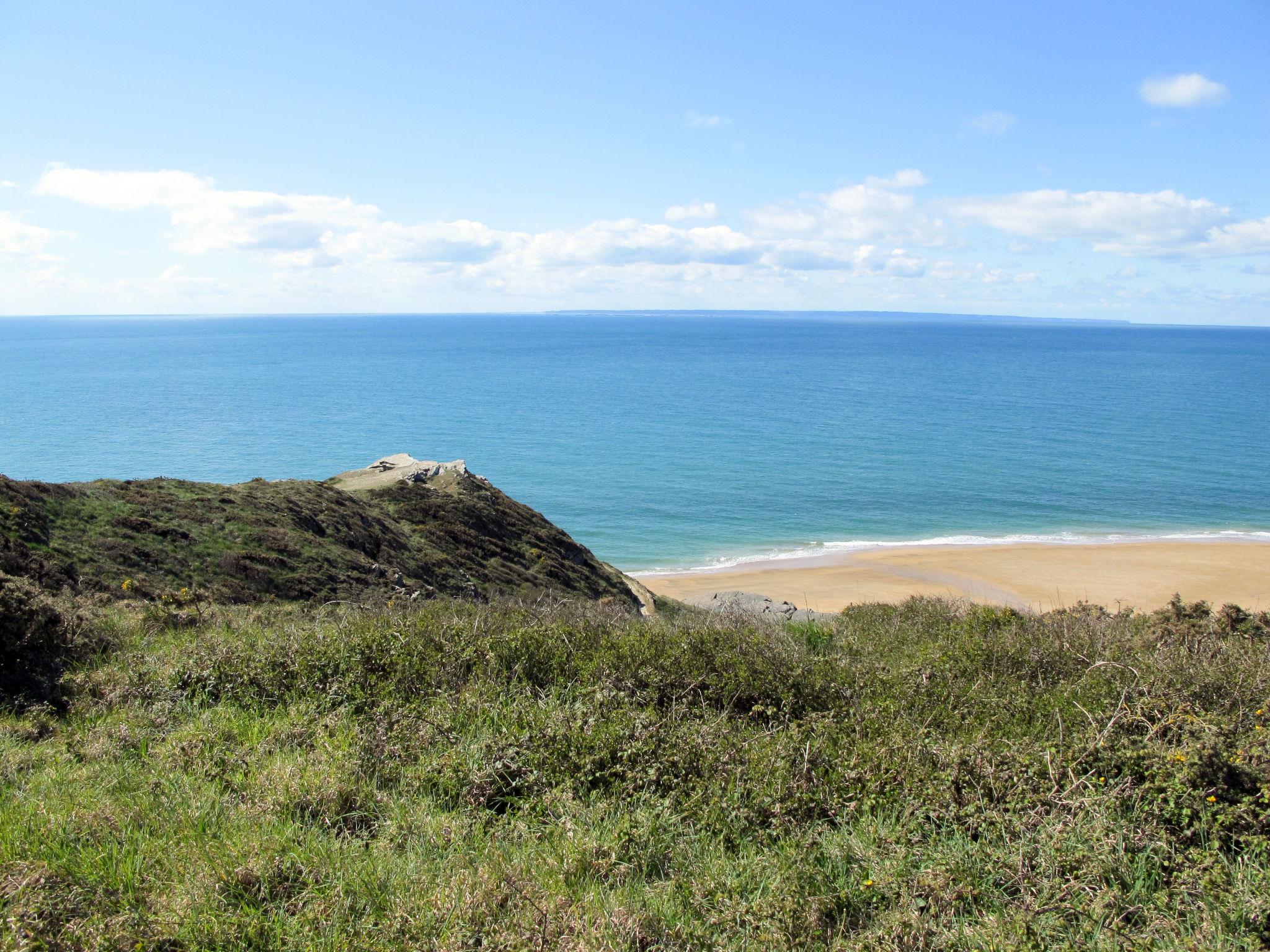 Photo 22 - 2 bedroom Apartment in Port-Bail-sur-Mer with garden and sea view