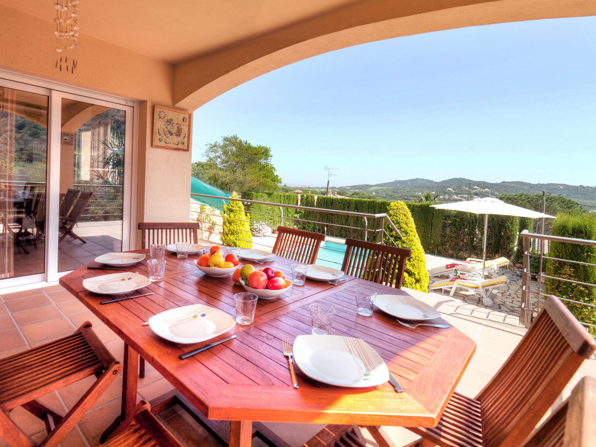 Photo 2 - 4 bedroom House in Calonge i Sant Antoni with private pool and sea view