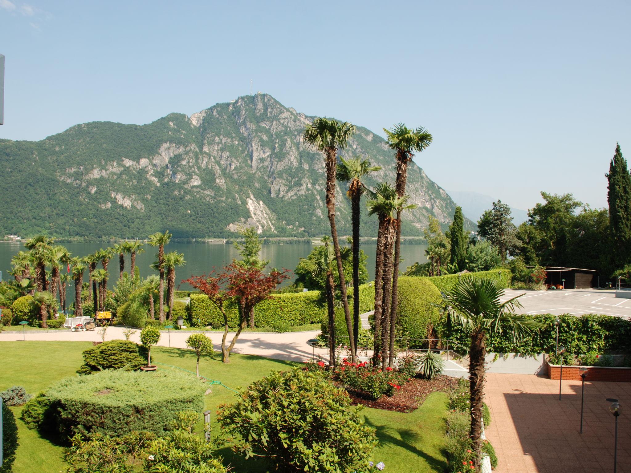 Photo 18 - Appartement de 1 chambre à Bissone avec piscine et vues sur la montagne