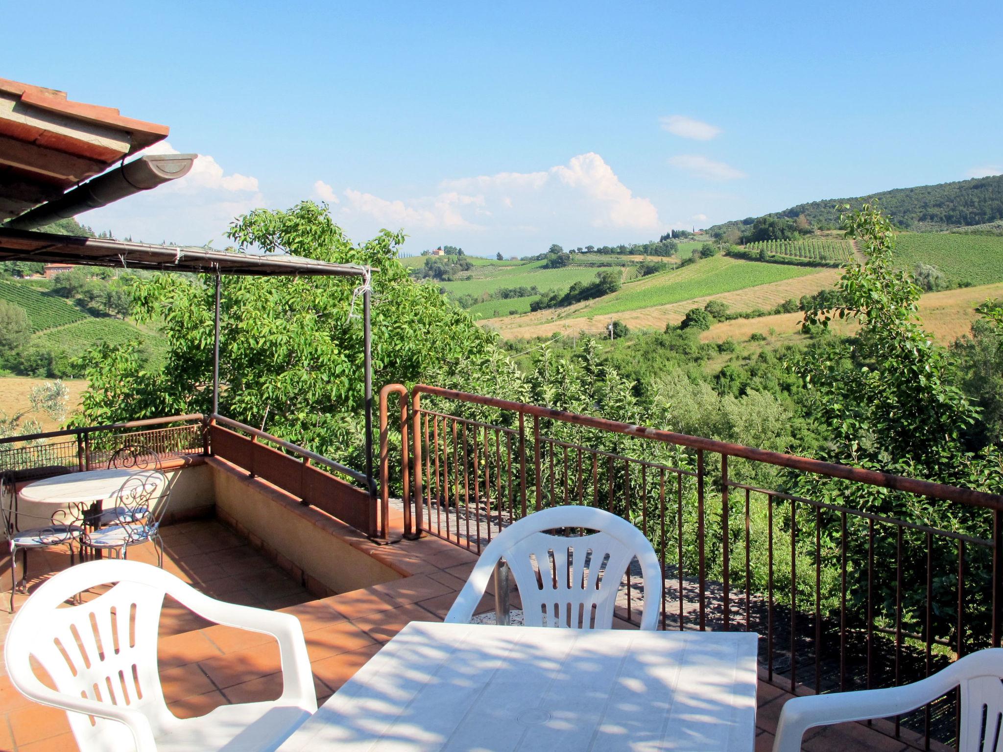 Foto 9 - Casa con 4 camere da letto a San Gimignano con piscina e giardino