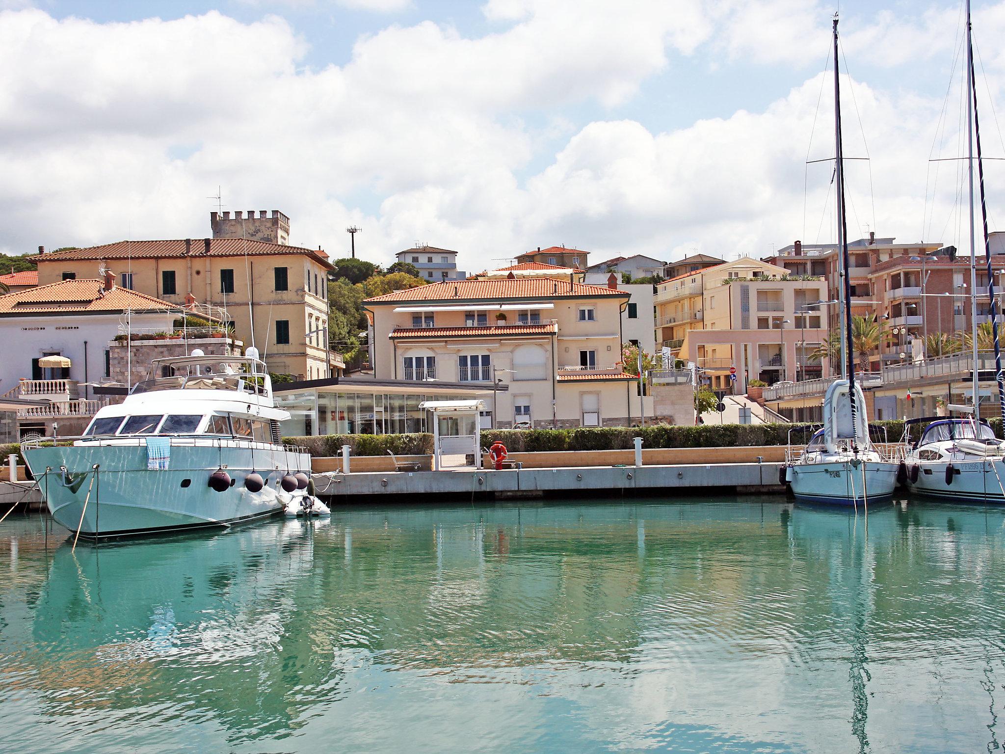 Photo 10 - Appartement de 1 chambre à San Vincenzo avec piscine et vues à la mer