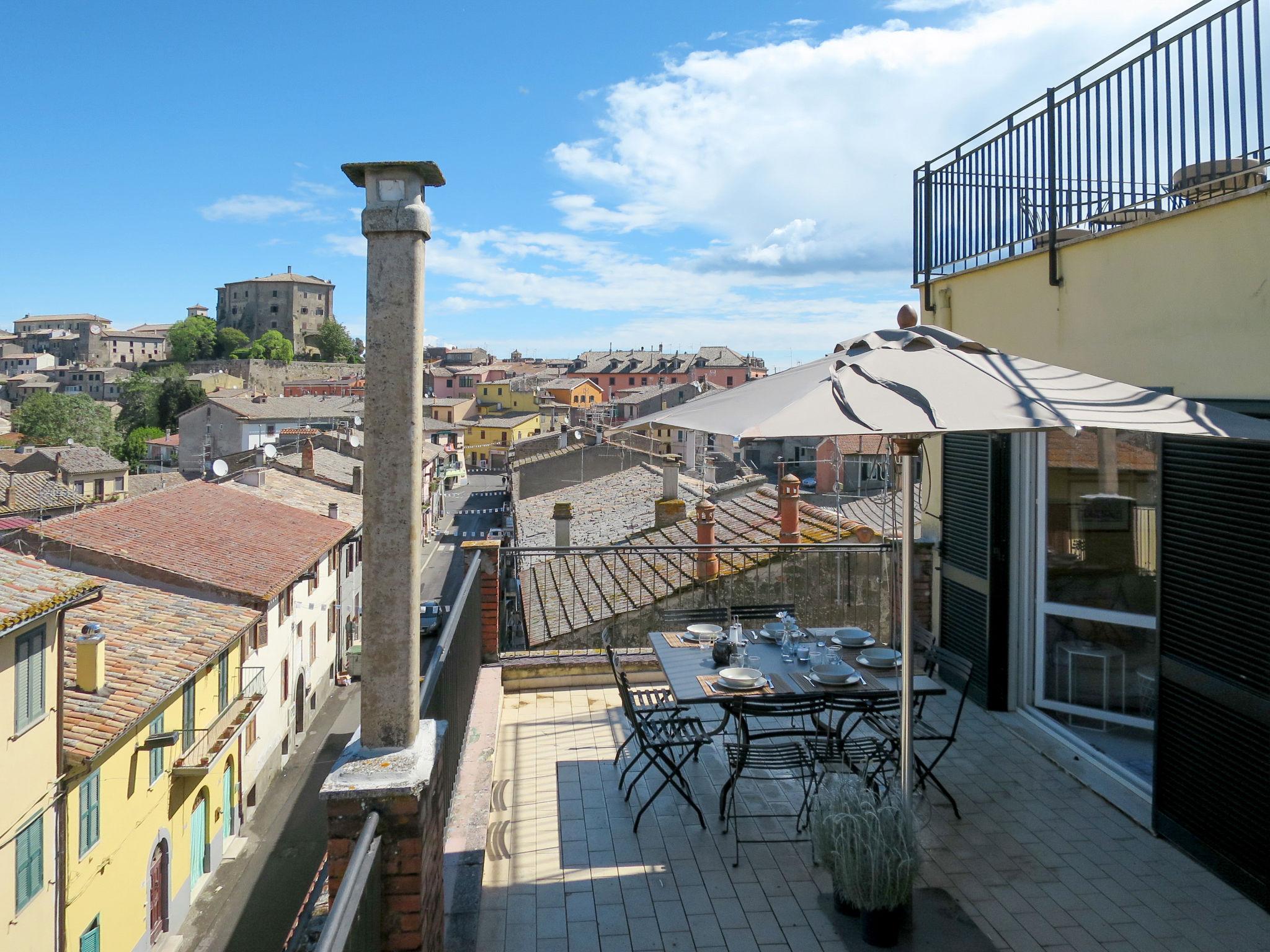 Foto 5 - Haus mit 5 Schlafzimmern in Capodimonte mit terrasse