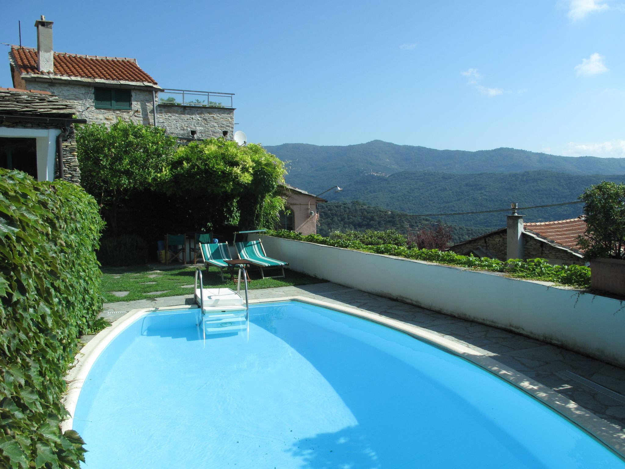 Foto 3 - Casa con 4 camere da letto a Dolcedo con piscina e giardino