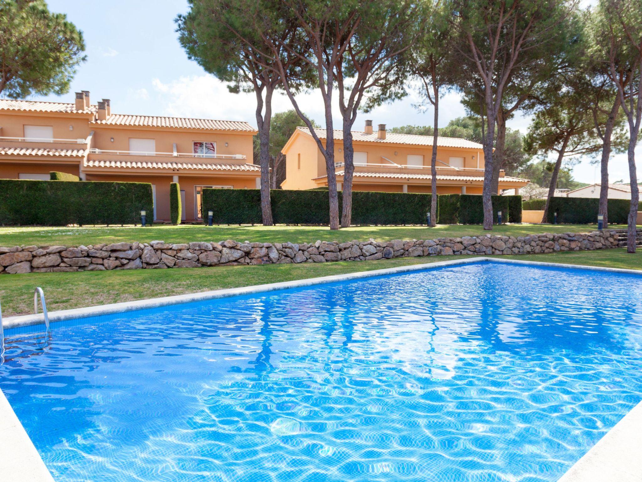 Photo 1 - Maison de 3 chambres à l'Escala avec piscine et vues à la mer