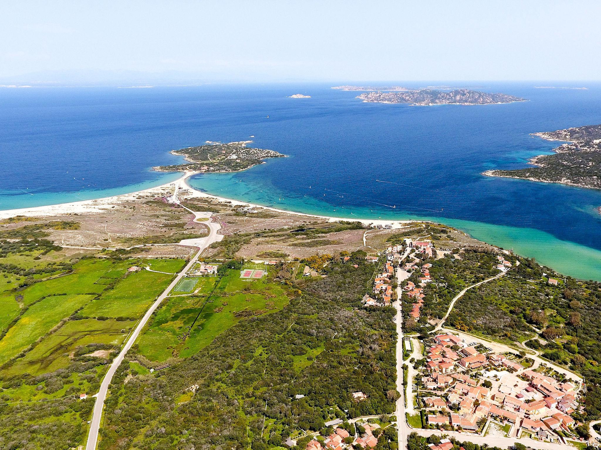 Photo 22 - Appartement de 2 chambres à Santa Teresa Gallura avec piscine et vues à la mer