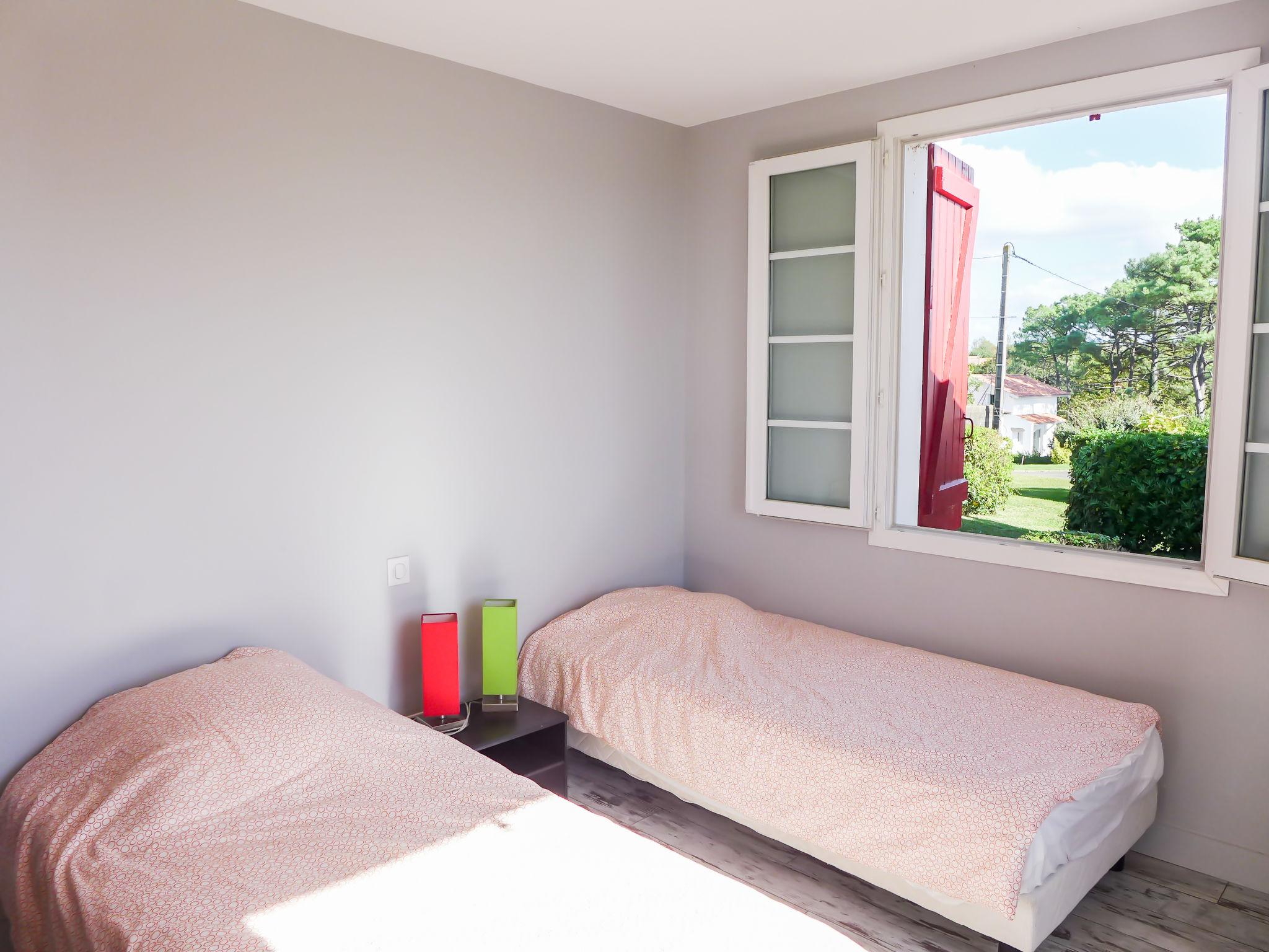 Foto 9 - Appartamento con 2 camere da letto a Bidart con giardino e vista mare